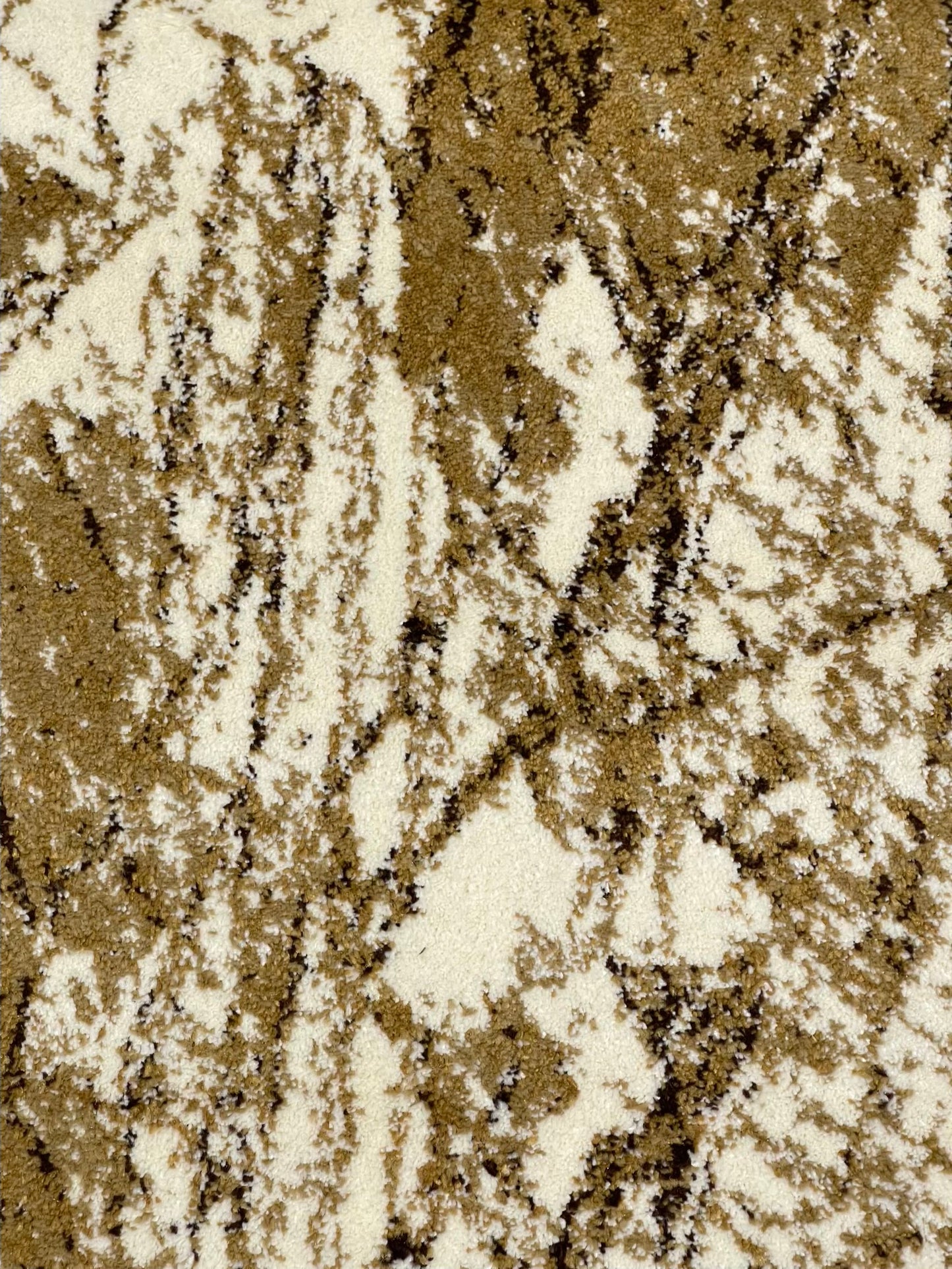 Modern Brown Polypropylene Woven Rug.
Size : 2.6 ft width x 6.6 ft length
(80 cm x 200cm)