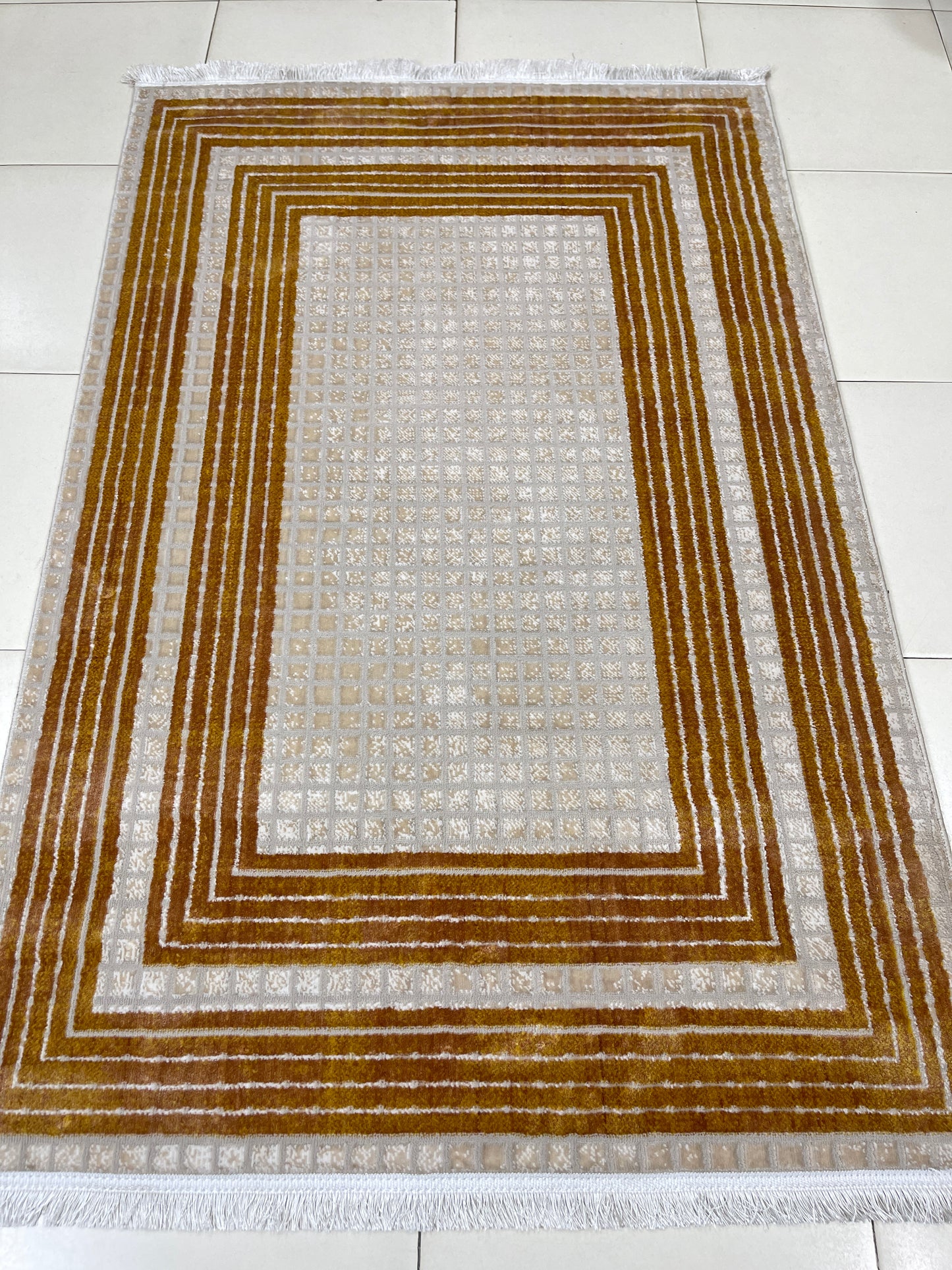 Irani viscose Rug , Woven Back
Article-301-Rust
Size : 3 ft width x 5 ft length (100 cm x 150cm)