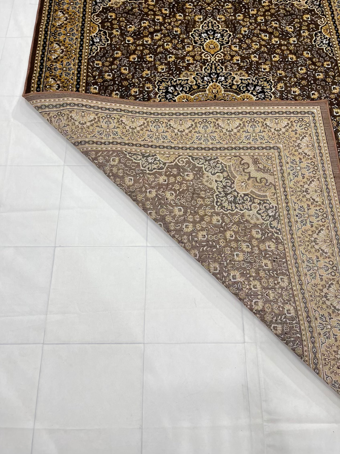 Persian polypropylene Rug,back woven (Article-04-Brown )
size: 6.6 ft width x 9.6 ft length (200cm x 290cm)