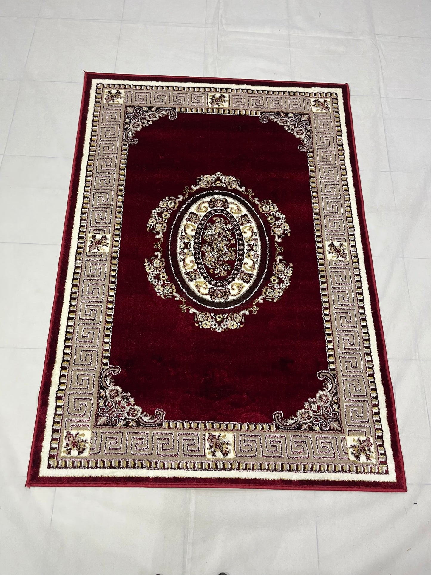 Polyester Silk Woven Rug.(Article-1575-Red) Size : 4 ft width x 5.6 ft length