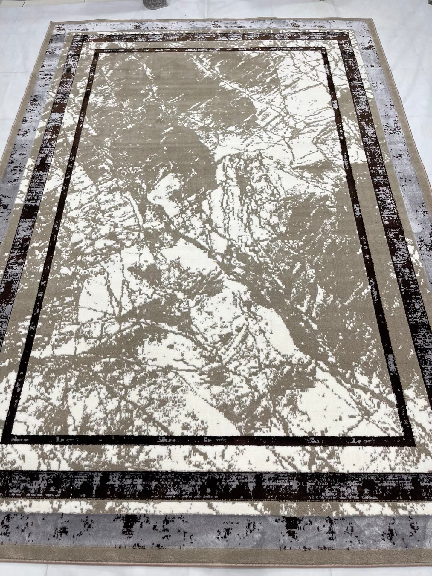 Polyester Silk.(Article-16080-Off white) Size : 6.6 ft width x 9.6 ft length ( 200 cm x 290 cm)