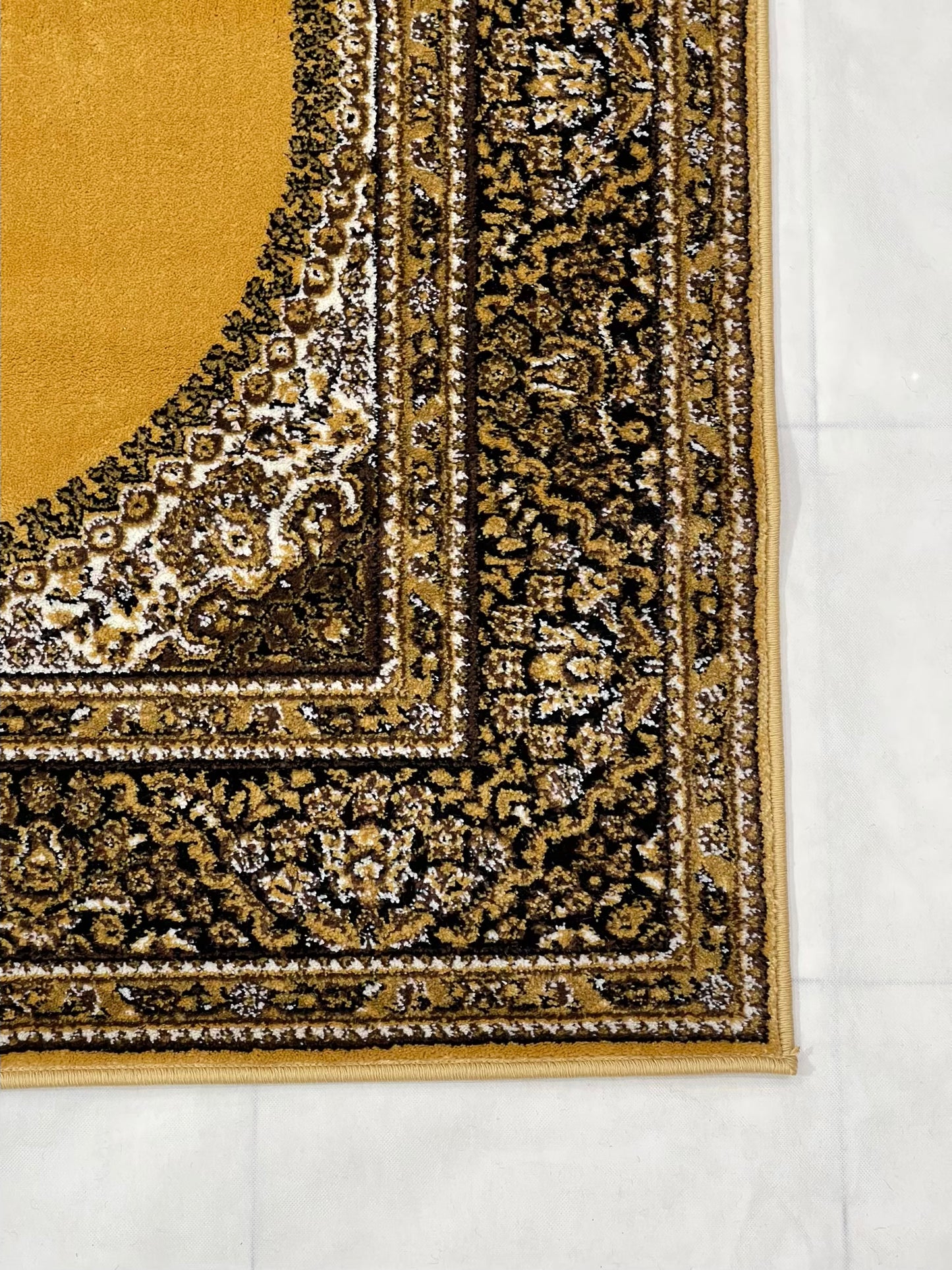 Persian polypropylene Rug,back woven(Article-22-Gold )
Size : 5ft width x 7.3ft length (150cm x 220cm)
