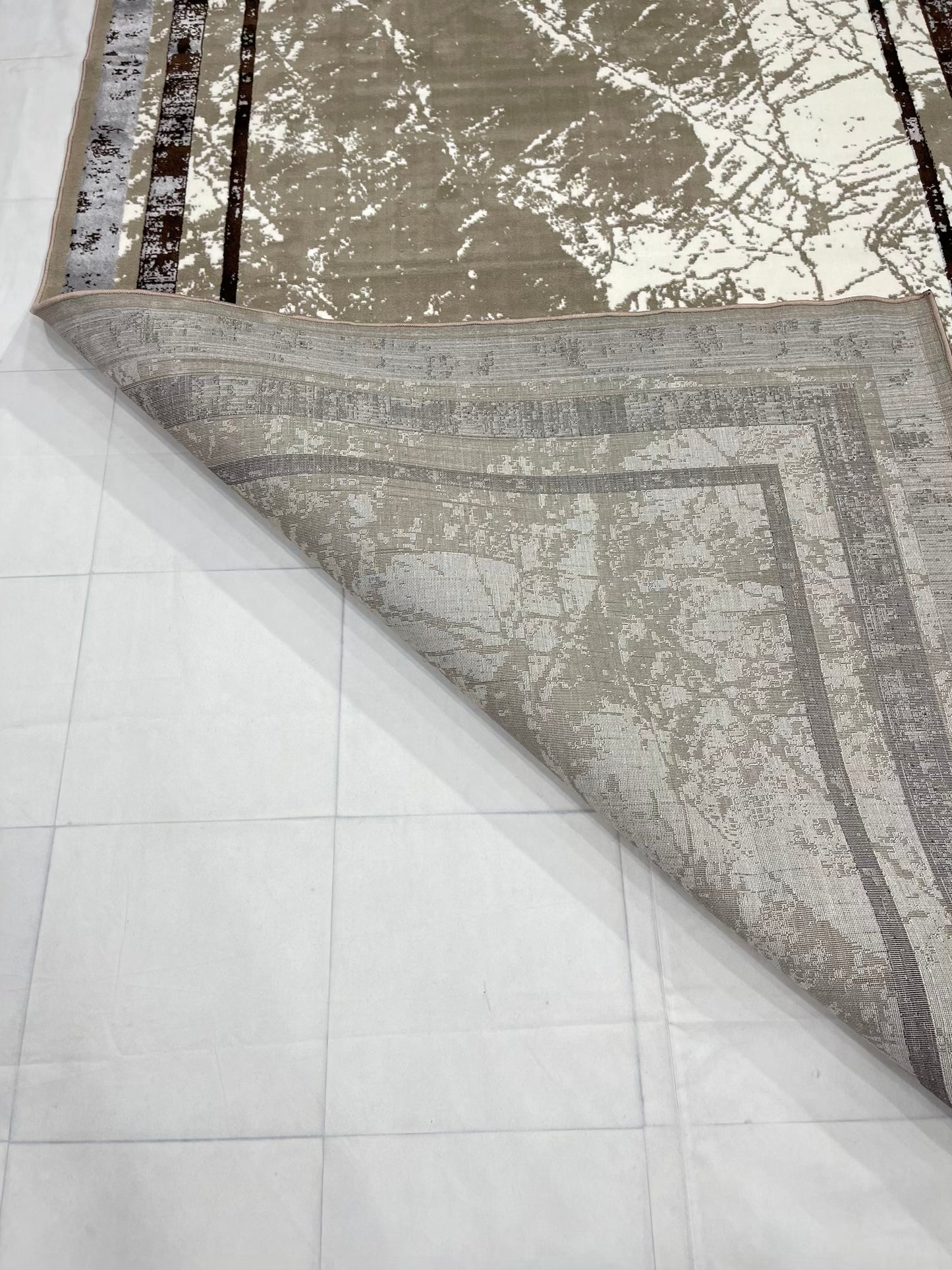 Polyester Silk.(Article-16080-Off white) Size : 6.6 ft width x 9.6 ft length ( 200 cm x 290 cm)