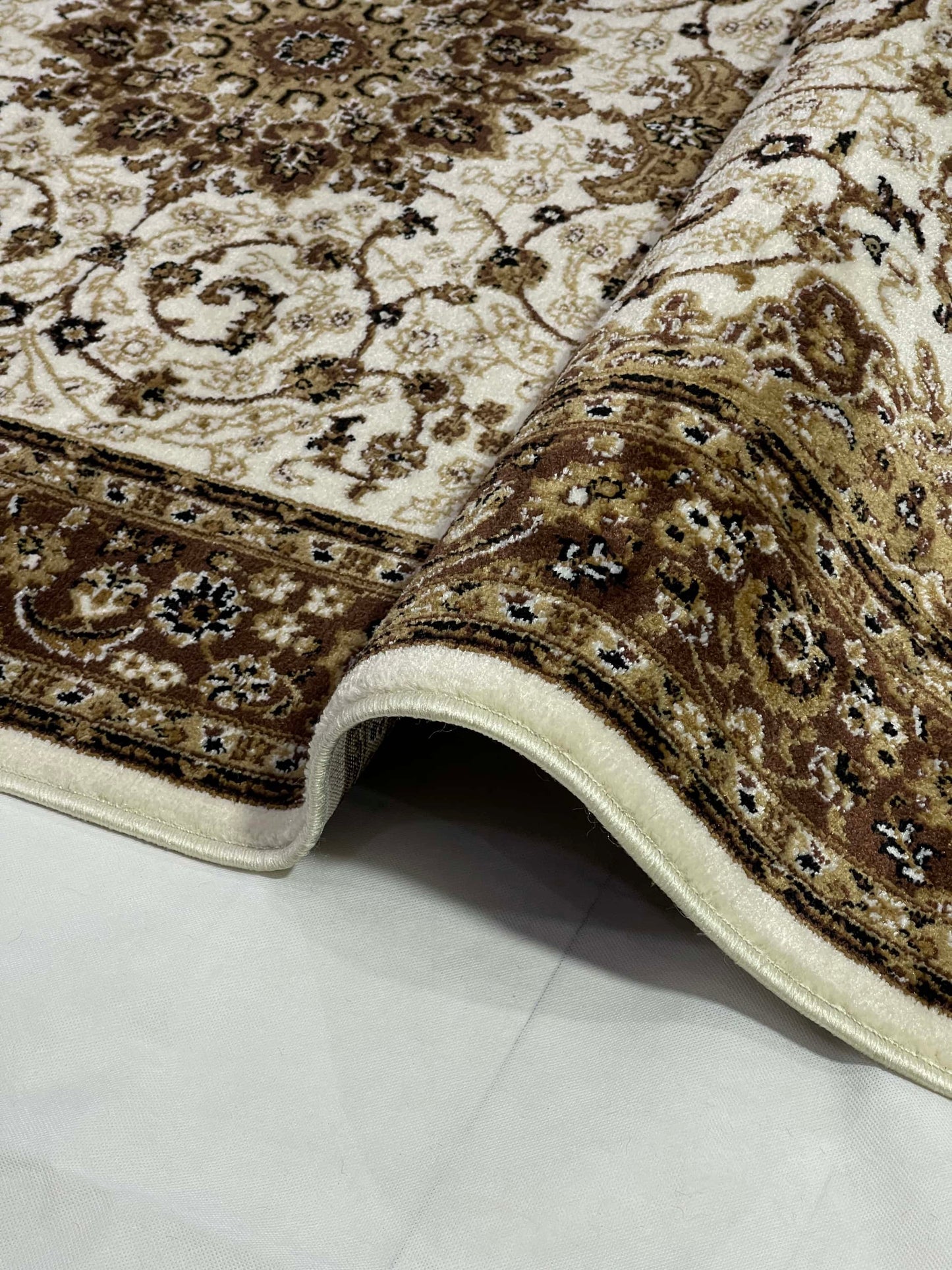 Persian polypropylene Rug,back woven(Article-19-Off white)
