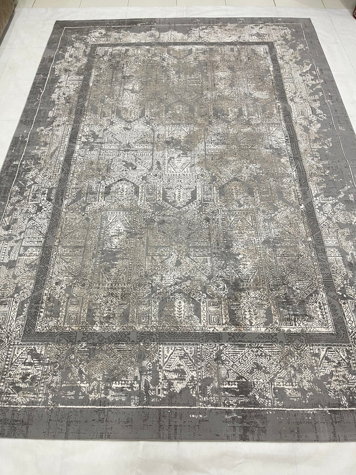 Irani Vintage Woven Rug. Article -2085-Grey Size: 6.6 ft width x 9.6 ft length (200cm x 290cm)
