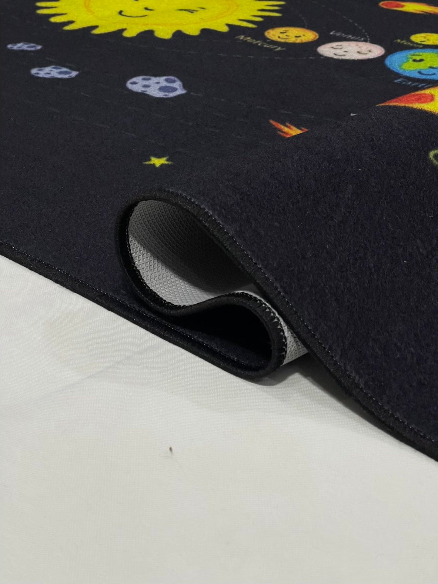 TPR Non Woven Rugs For Kids Room
Article-32-Black