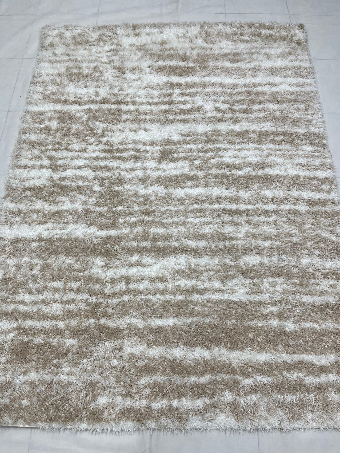 Turkish Shaggy Rug With Woven Back. Size : 5 Ft Width x 7.3 Ft Length (160cm x 220cm) Article-10-Off White, Beige