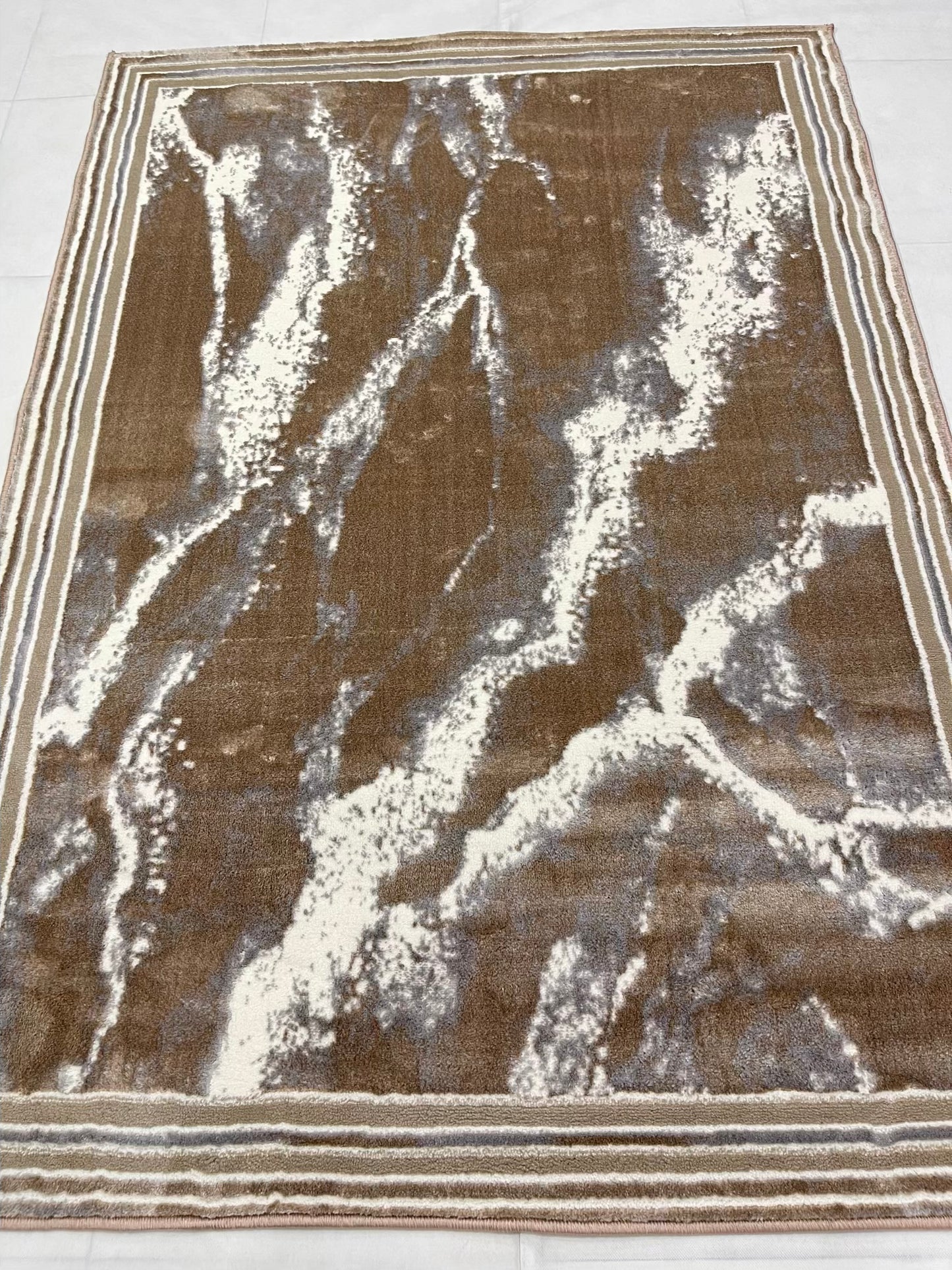 Pakistani Silk Woven Rug.(Article-1556-Light Beige) Size : 4 ft width x 5.6 ft length