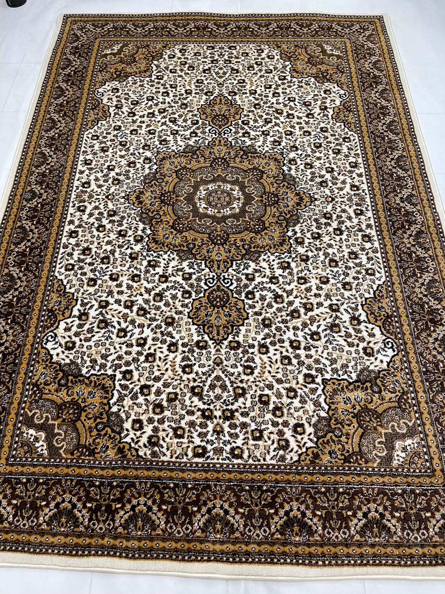 Persian polypropylene Rug,back woven(Article-04-Off white)