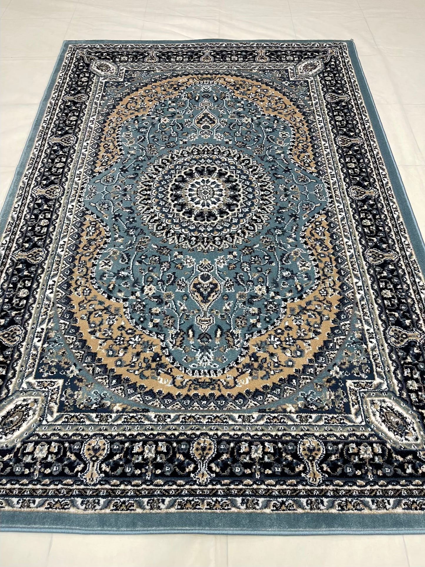 Persian polypropylene Rug,back woven(Article-22-Feroze)
Size : 5ft width x 7.3ft length (150cm x 220cm)