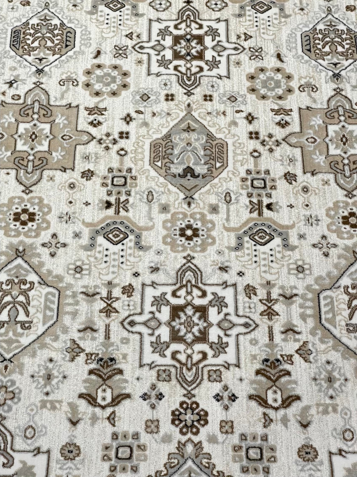 Modern Turkish Silk , Woven Back (Article-1306-Off white,Grey) Size : 5 ft width x 7.3 ft length