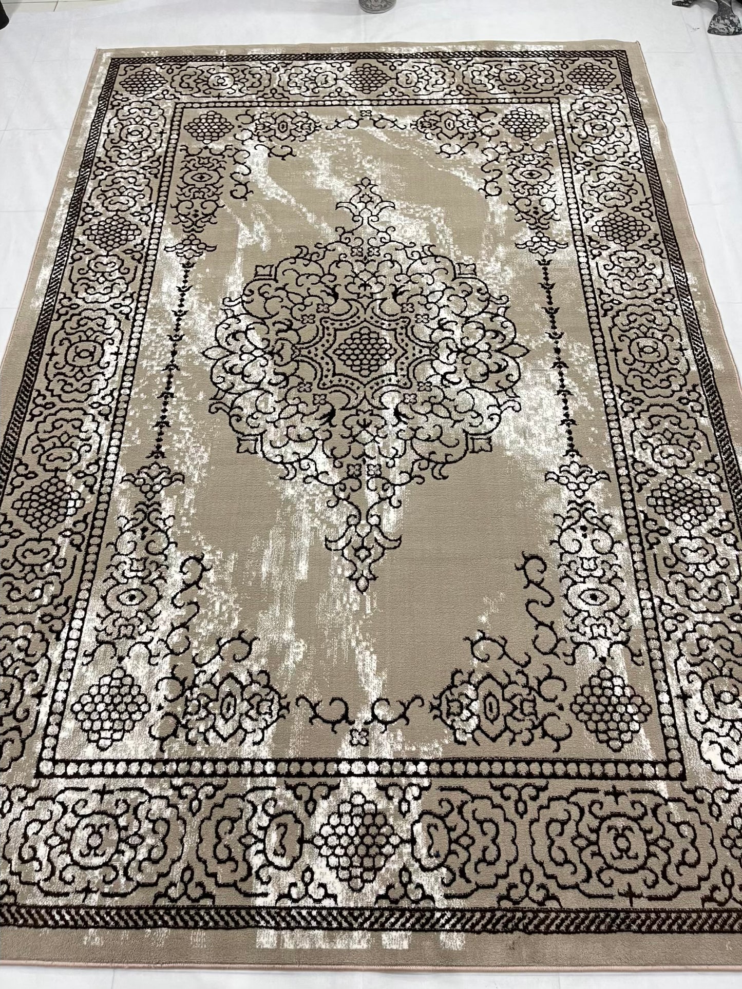 Polyester Silk.(Article-2571-beige ,Brown )
Size : 6.6 ft width x 9.6 ft length ( 200 cm x 290 cm)