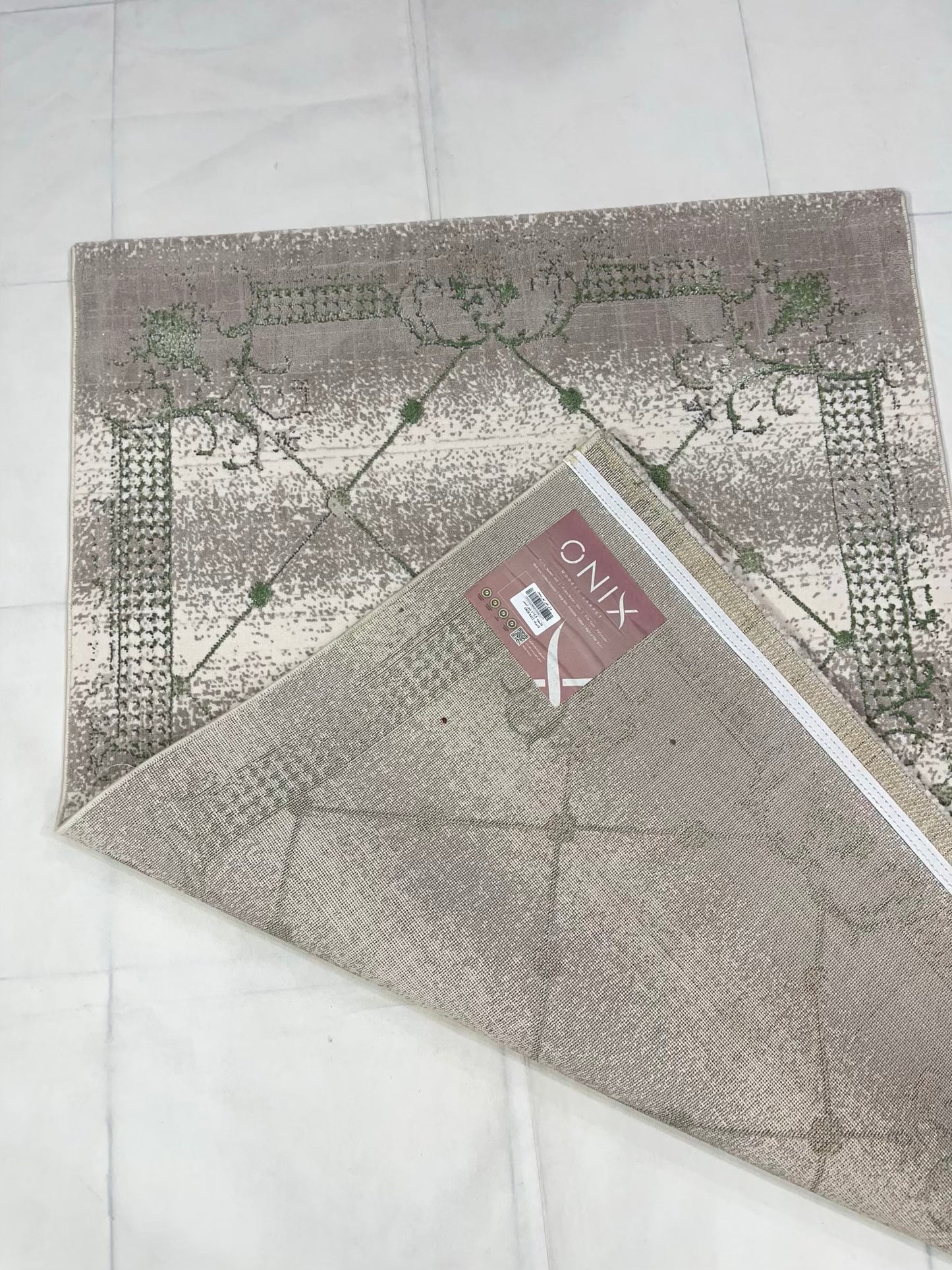Irani viscose Rug , Woven Back Article-303-Green Size : 3 ft width x 5 ft length (100 cm x 150cm)