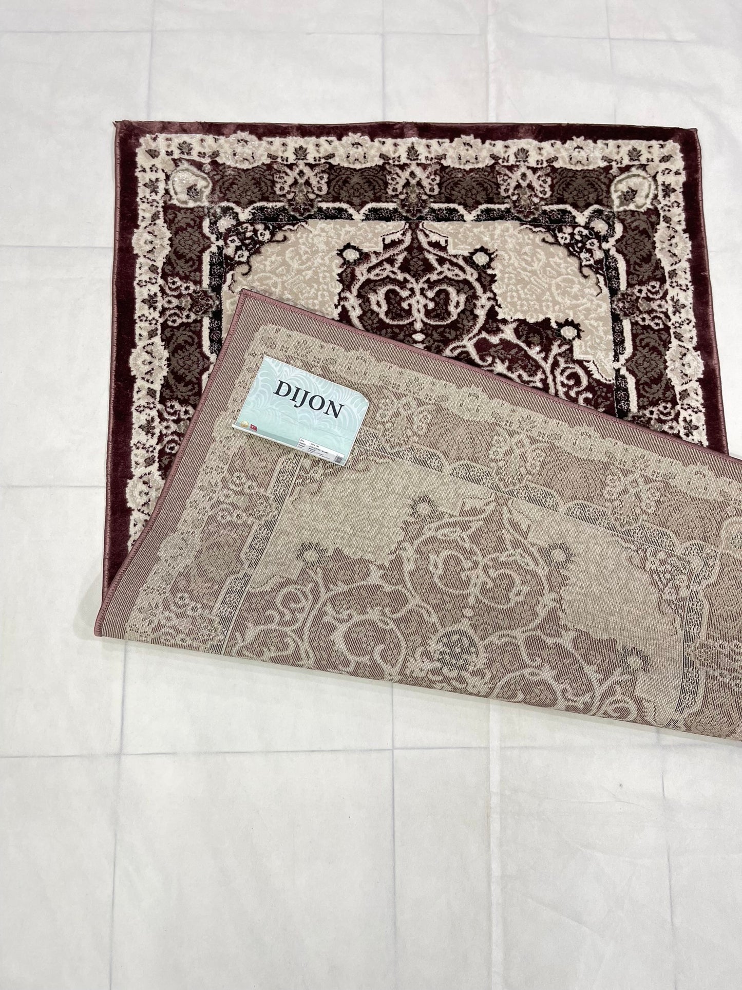 Turkish Top Quality Silk.(Article-1075-Peach) Size: 3 ft width x 5 ft length ( 100cm x 150cm)