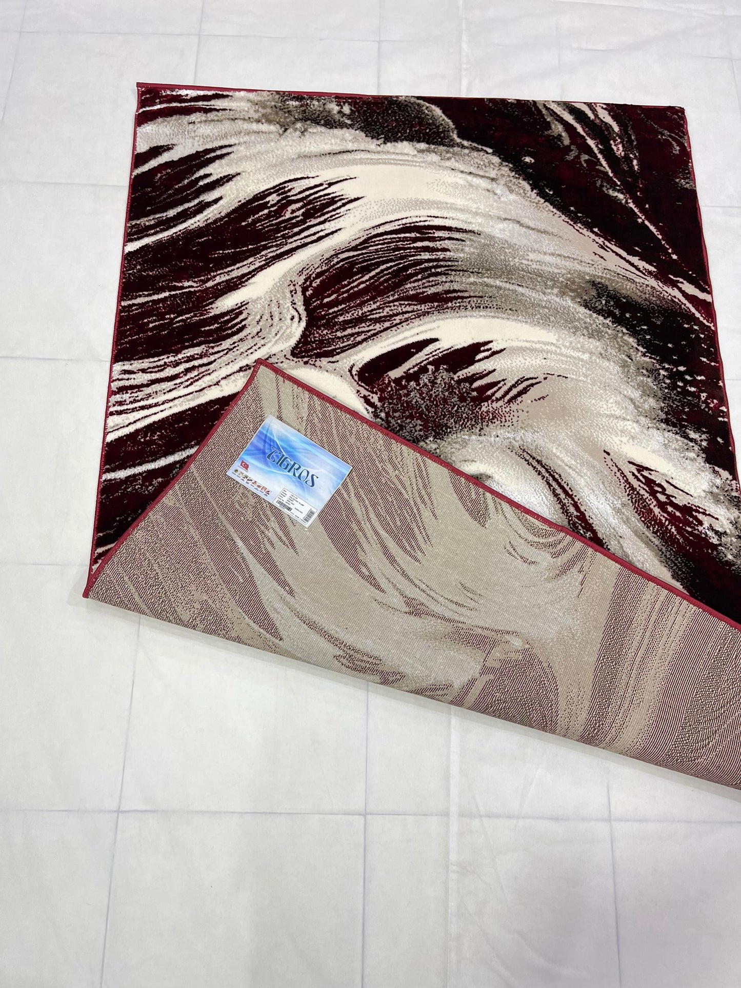 Turkish Top Quality Silk.(Article-1094-Red)
Size: 4 ft width x 5.6 ft length ( 120cm x 170cm)