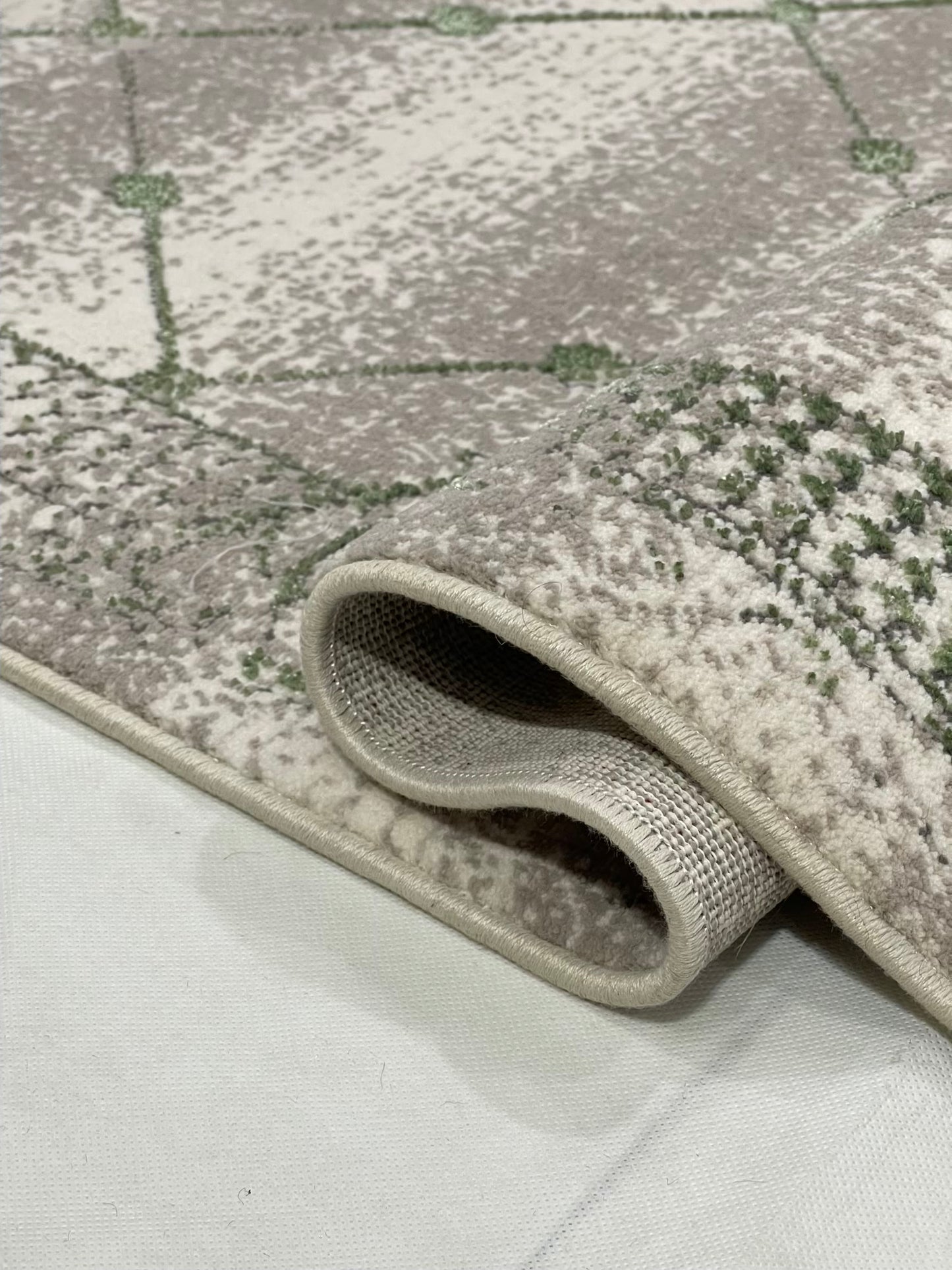 Irani viscose Rug , Woven Back Article-303-Green Size : 3 ft width x 5 ft length (100 cm x 150cm)