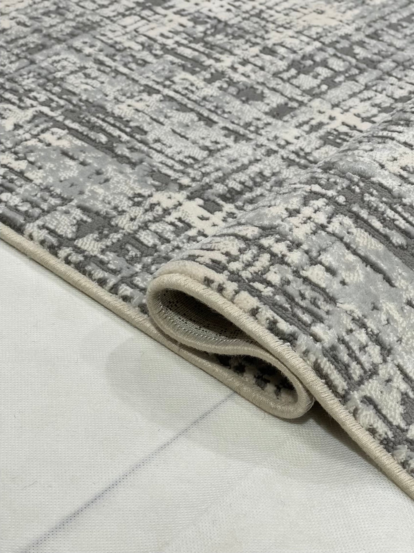 Irani viscose Rug , Woven Back Article-304-Off white , Grey Size : 3 ft width x 5 ft length (100 cm x 150cm)