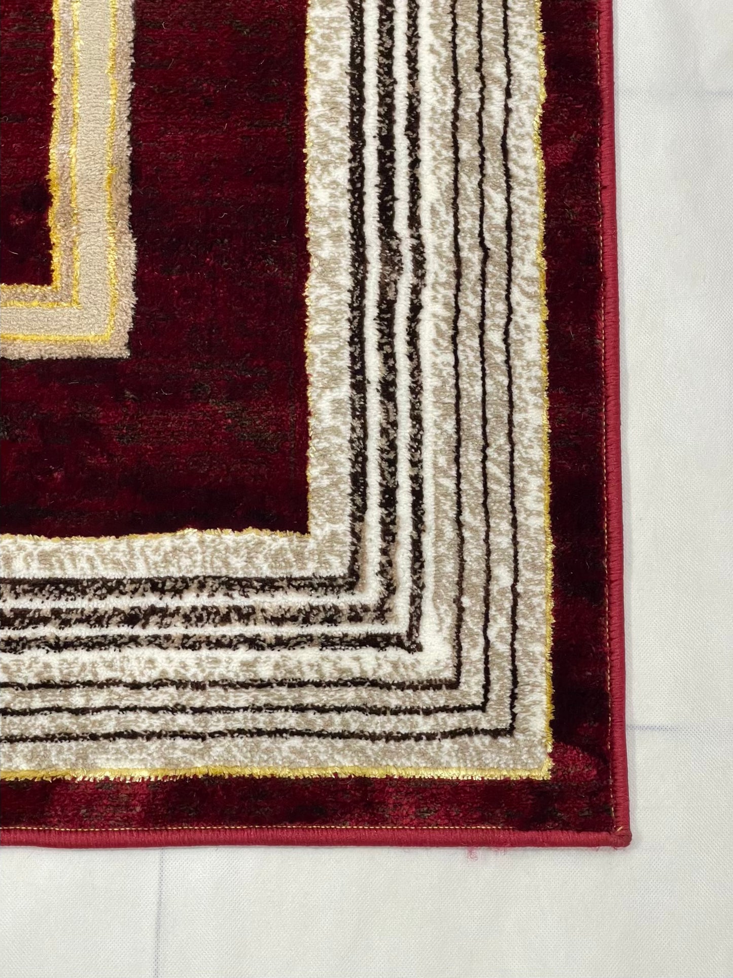 Pakistani Silk Woven Rug.(Article-1550-Red) Size : 4 ft width x 5.6 ft length