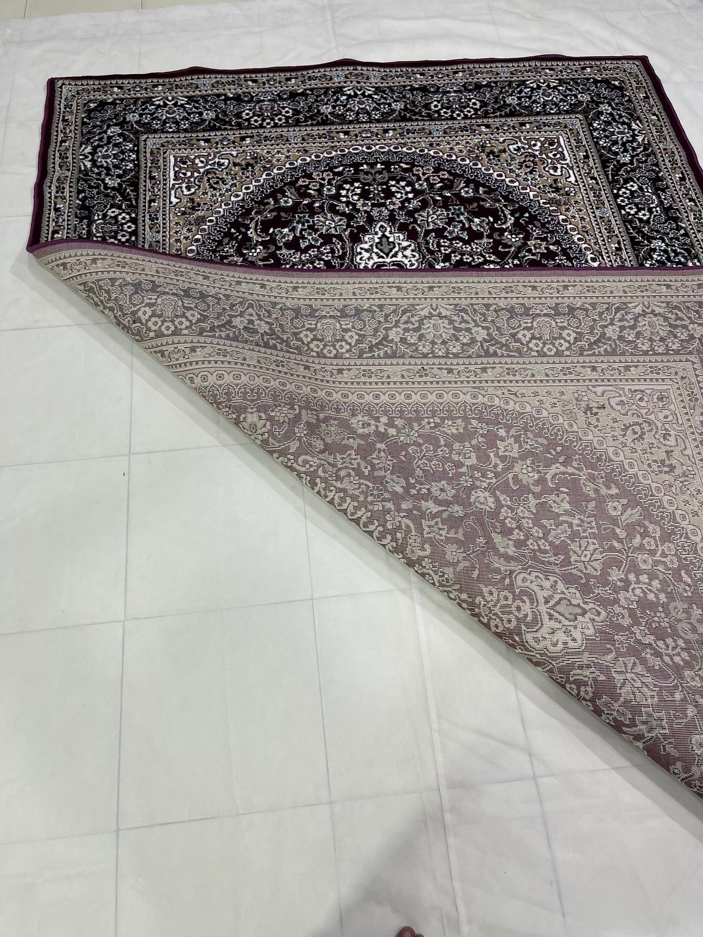 Persian polypropylene Rug,back woven(Article-22-Purple)
Size : 6.6 ft width x 9.6 ft length (200cm x 290cm)