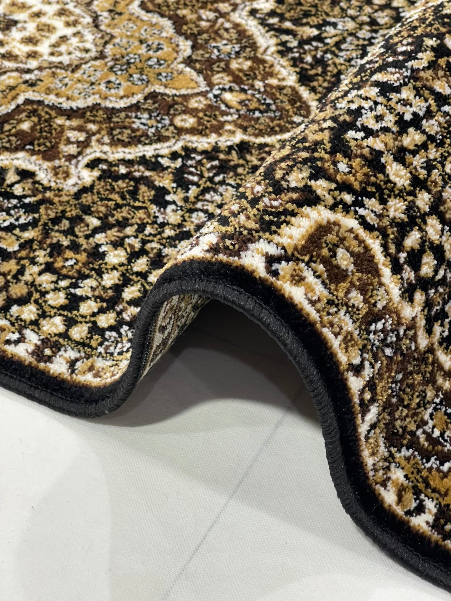 Black Persian Polypropylene Woven Runner.
Size : 2.6 ft width x 6.6 ft length
(80 cm x 200 cm)