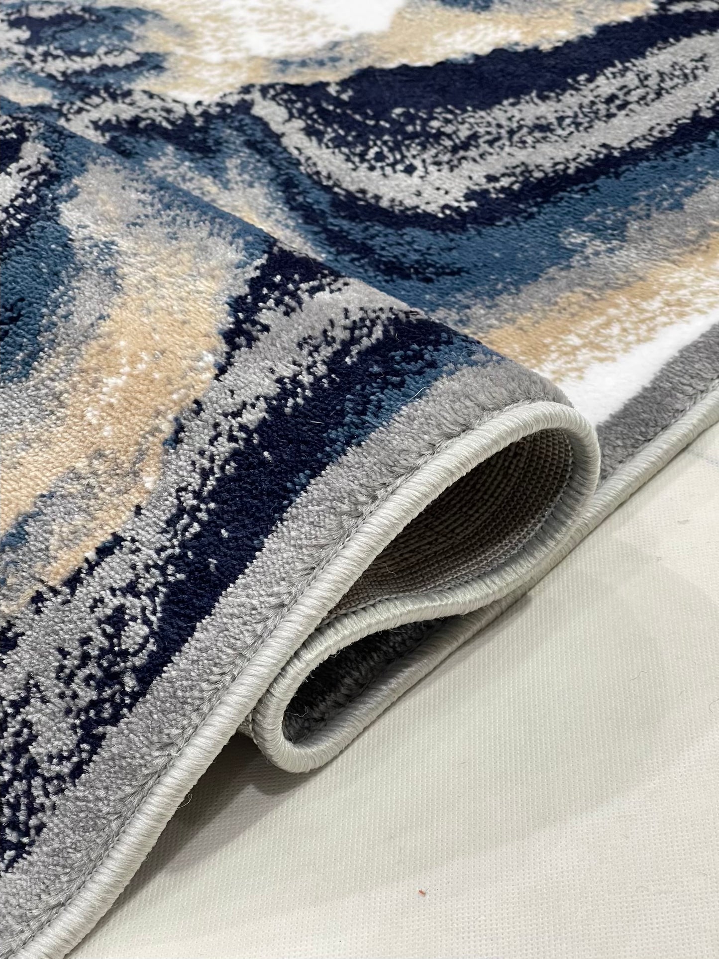 Modern polypropylene Rug,back woven(Article-6774-Grey ) Size : 5ft width  x 7.3ft length (150cm x 220cm)