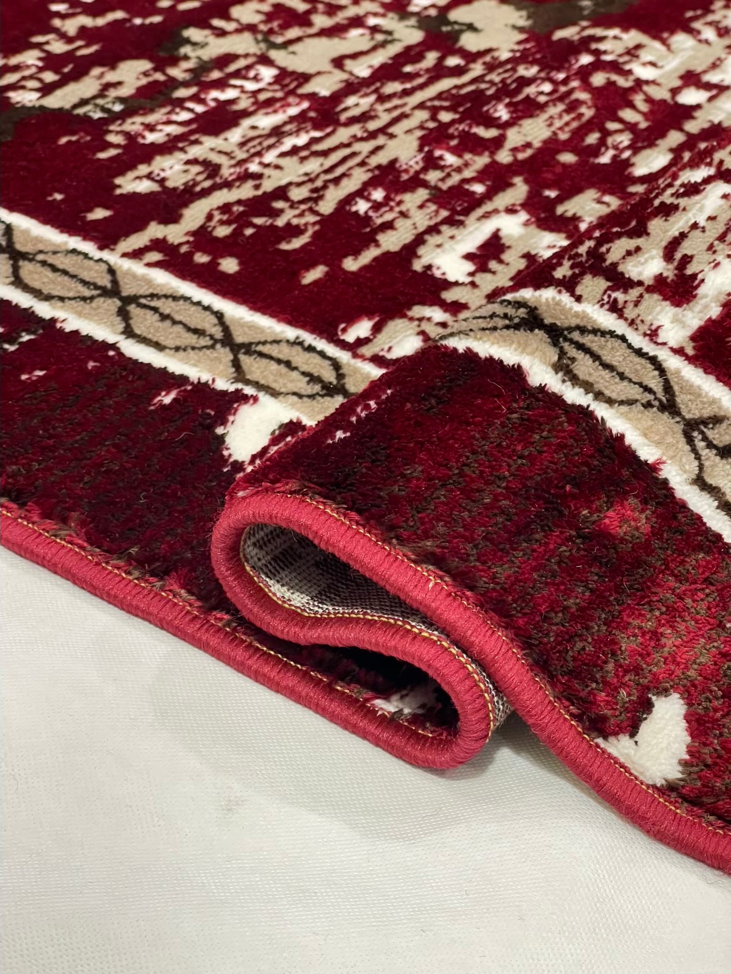 Pakistani Silk Woven Rug.(Article-1551-Red) Size : 4 ft width x 5.6 ft length