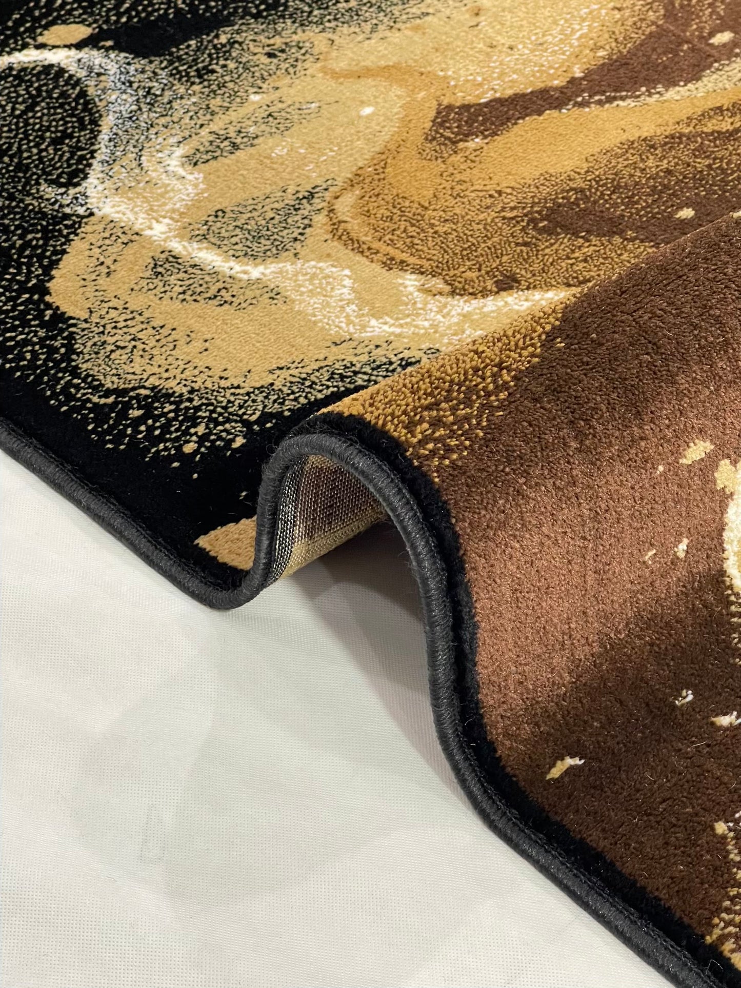 Modern polypropylene Rug,back woven(Article-1021-Black)
Size : 5ft width x 7.3ft length (150cm x 220cm)