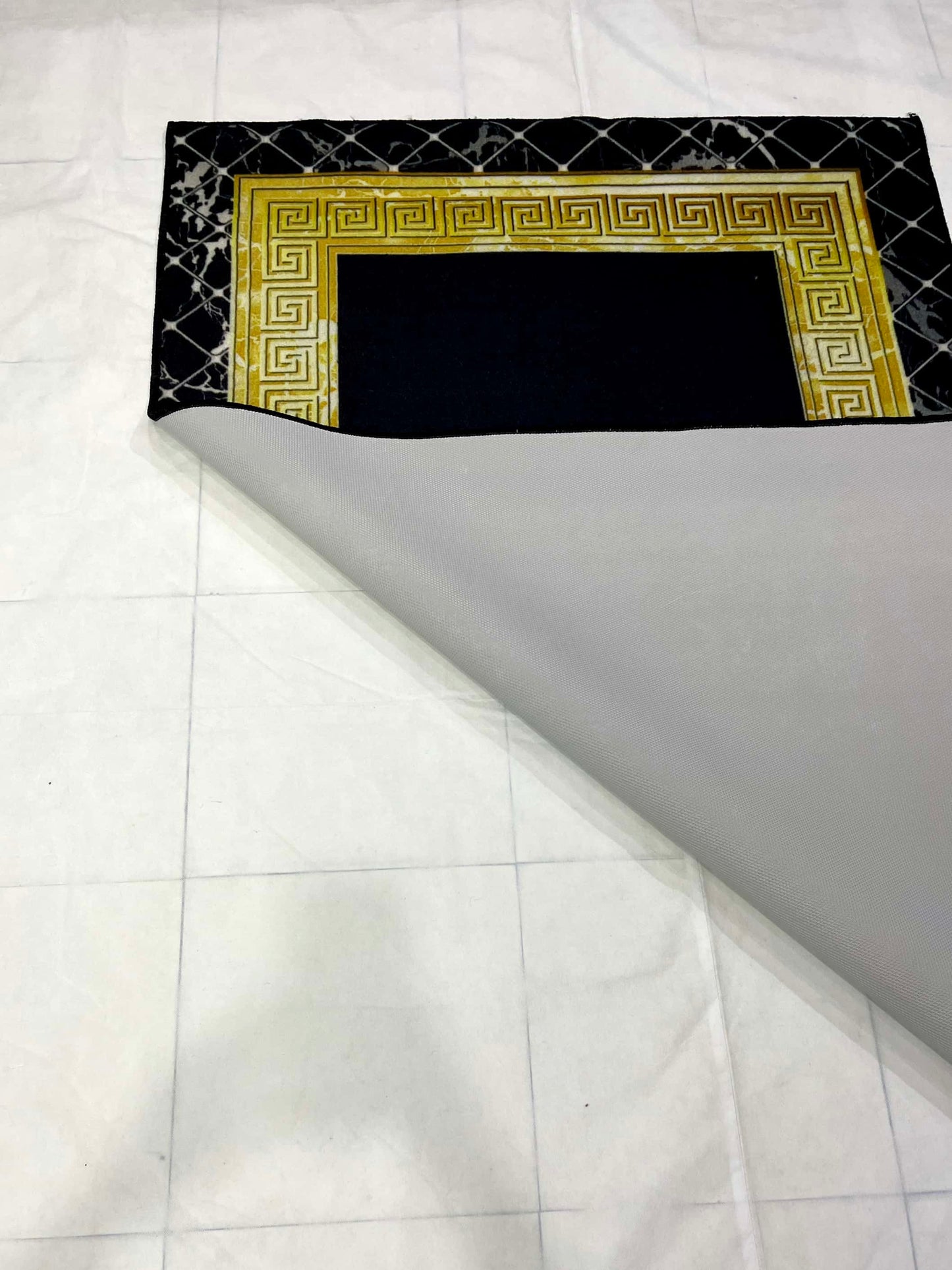TPR Non Woven Rugs.
Article-11-Black
