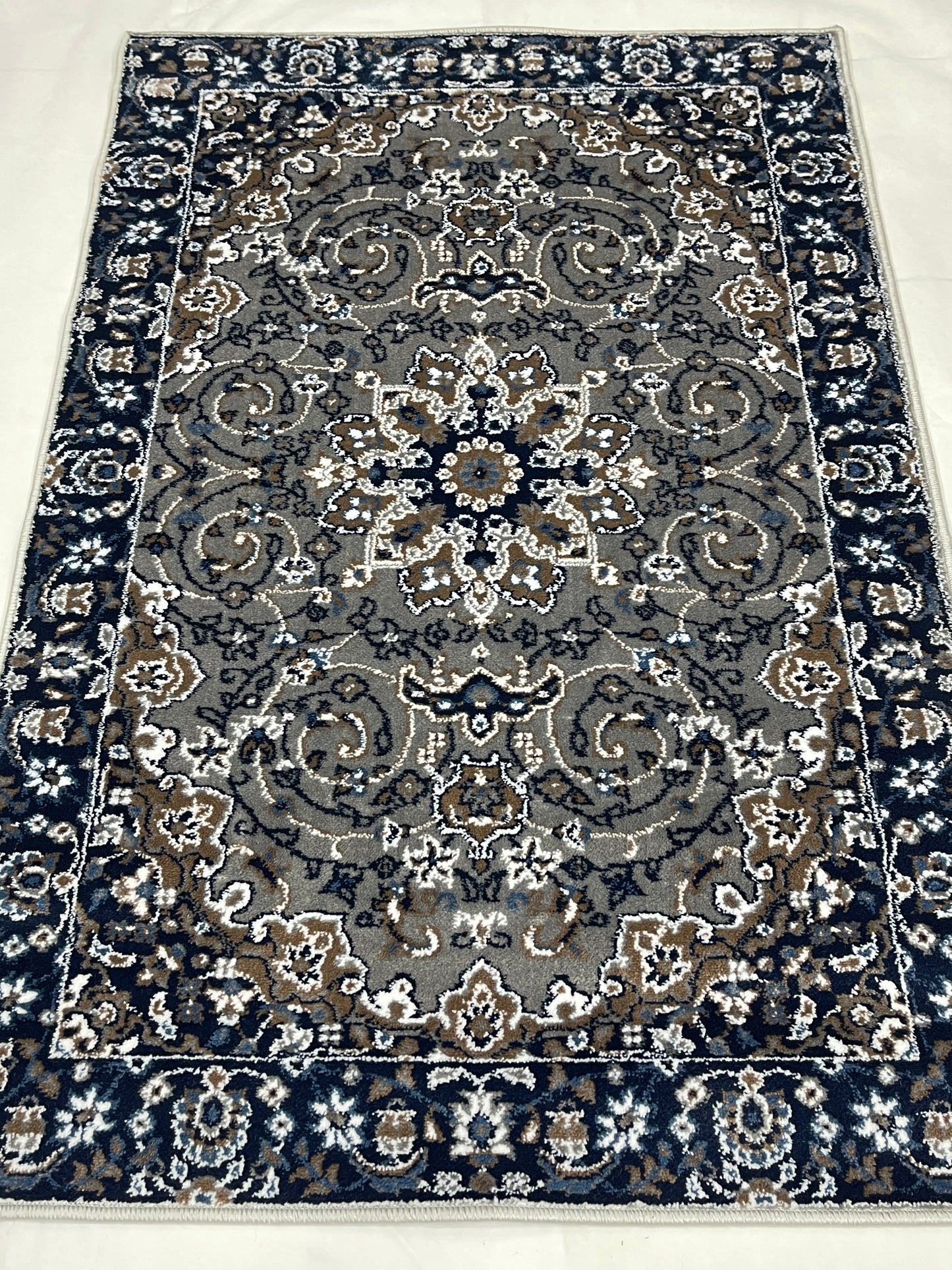 Persian Polypropylene Rug,Woven Back
(Article-19-Grey)
Size : 3 ft width x 5 ft length (100cm x 150 cm)
