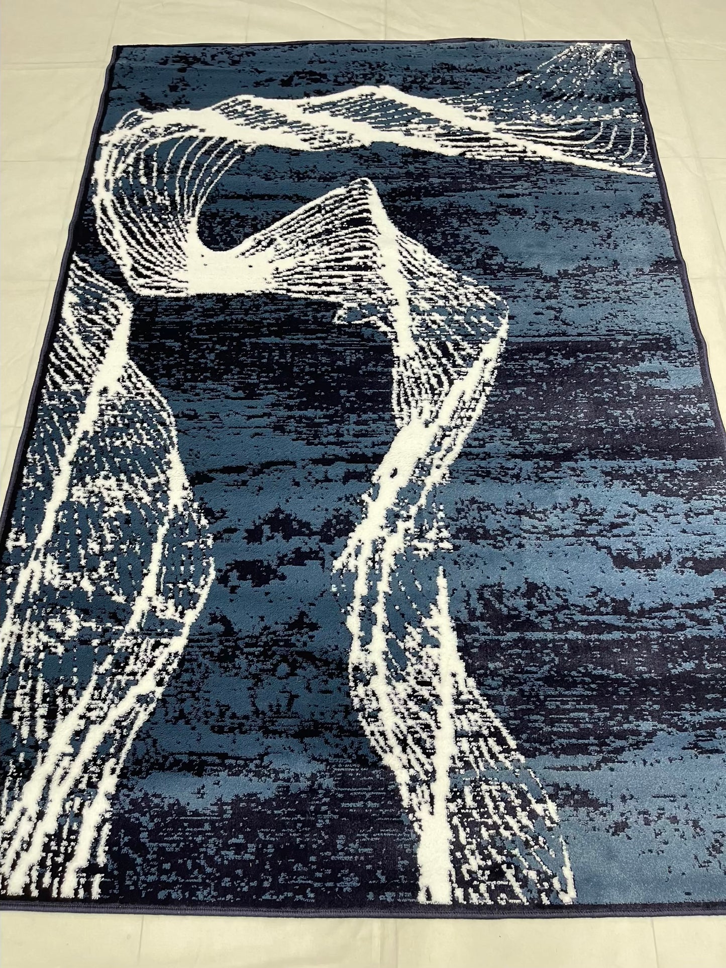 Modern polypropylene Rug,back woven(Article-1627-Blue)
Size : 5ft width x 7.3ft length (150cm x 220cm)