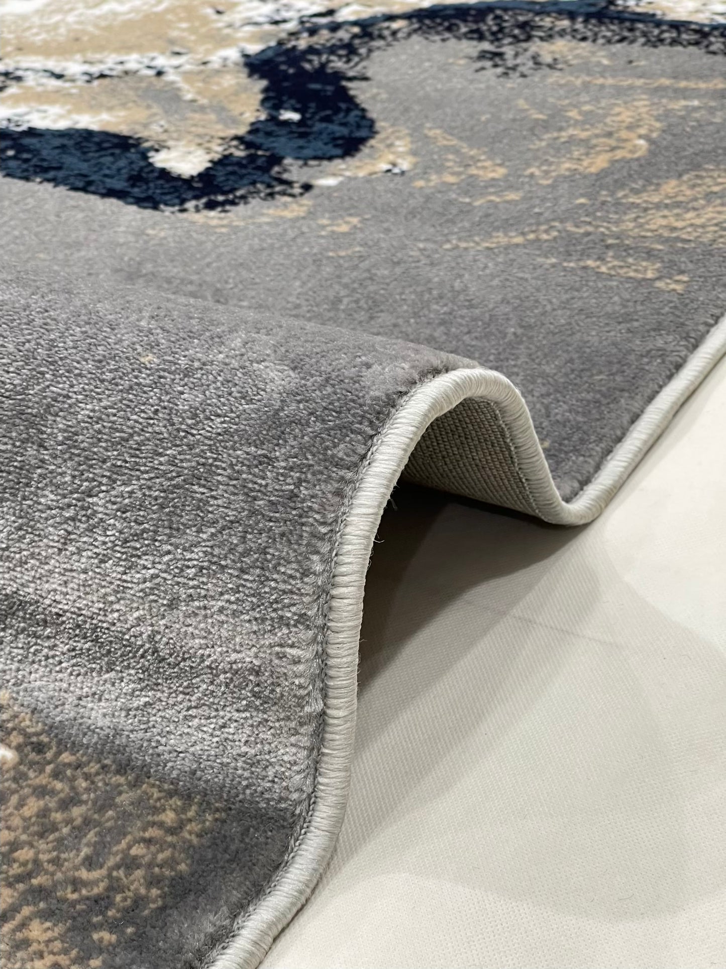 Modern polypropylene Rug,back woven(Article-1560-Grey)