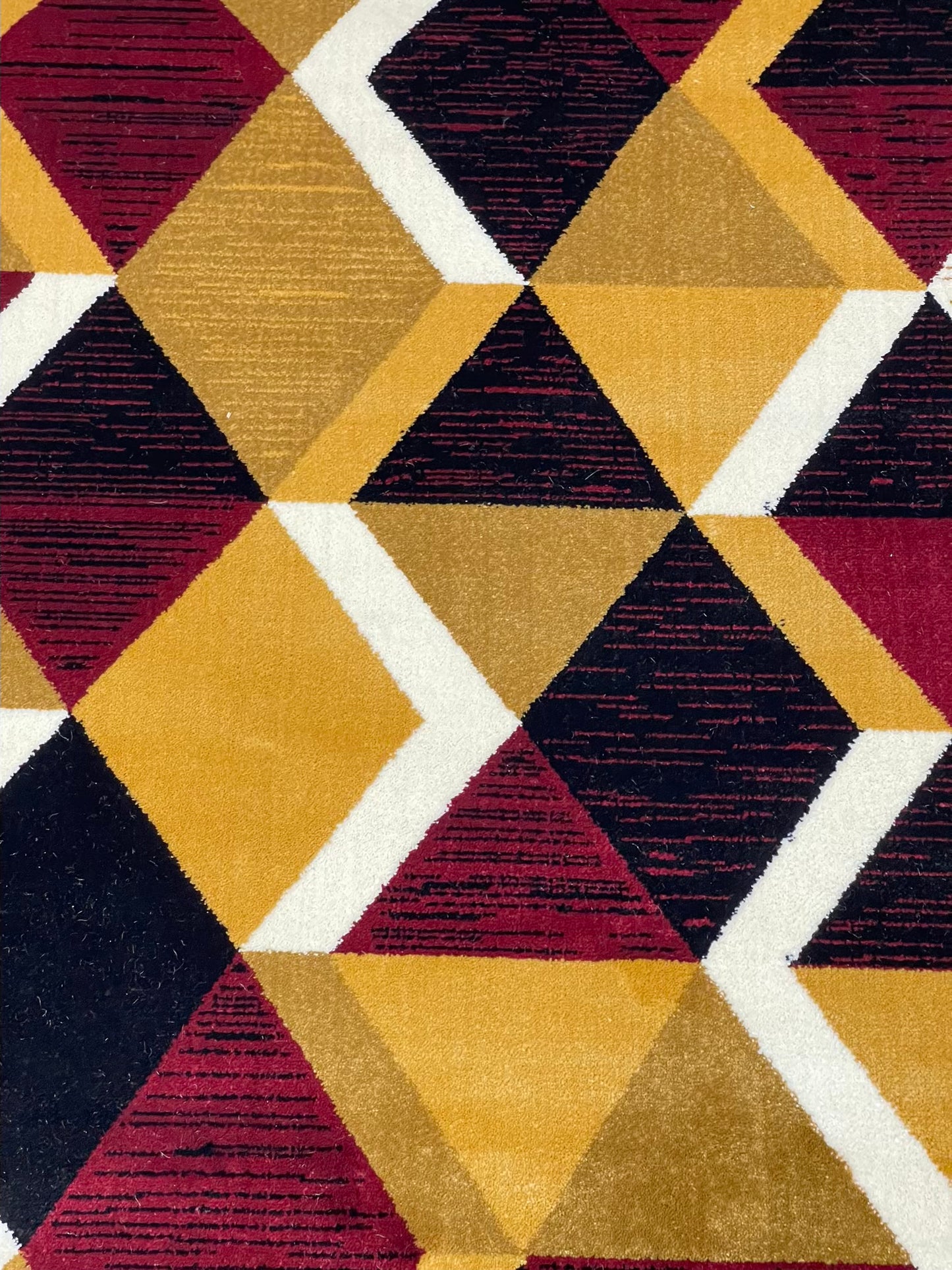 Modern Polypropylene Rug,back woven(Article-1443-black, Multi)
Size : 5ft width x 7.3ft length (150cm x 220cm)