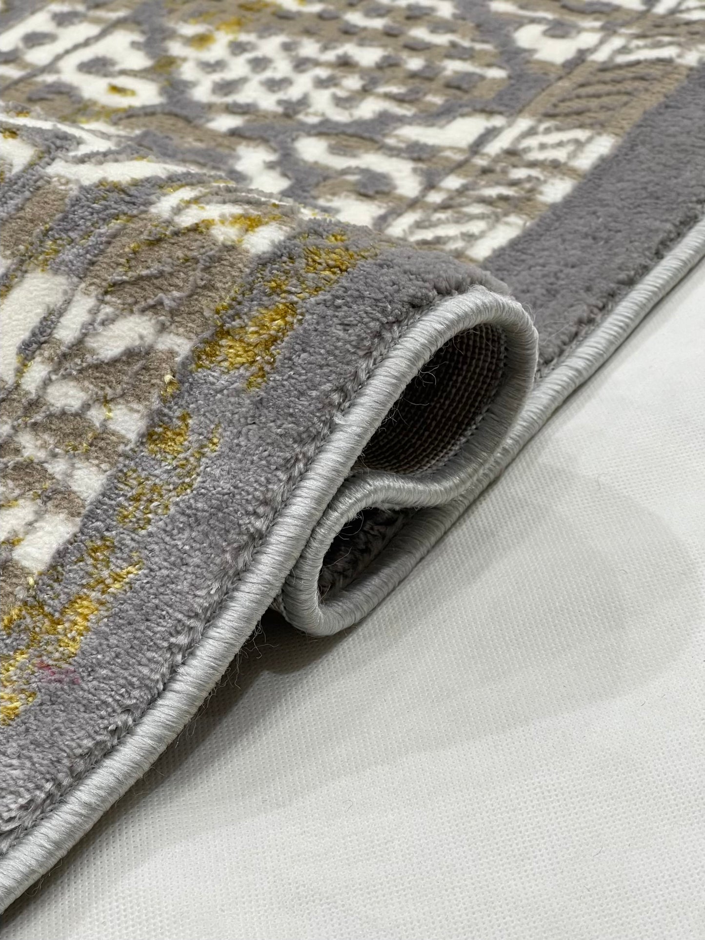 Polyester Silk.(Article-2575-Cream , white ) Size : 6.6 ft width x 9.6 ft length ( 200 cm x 290 cm)