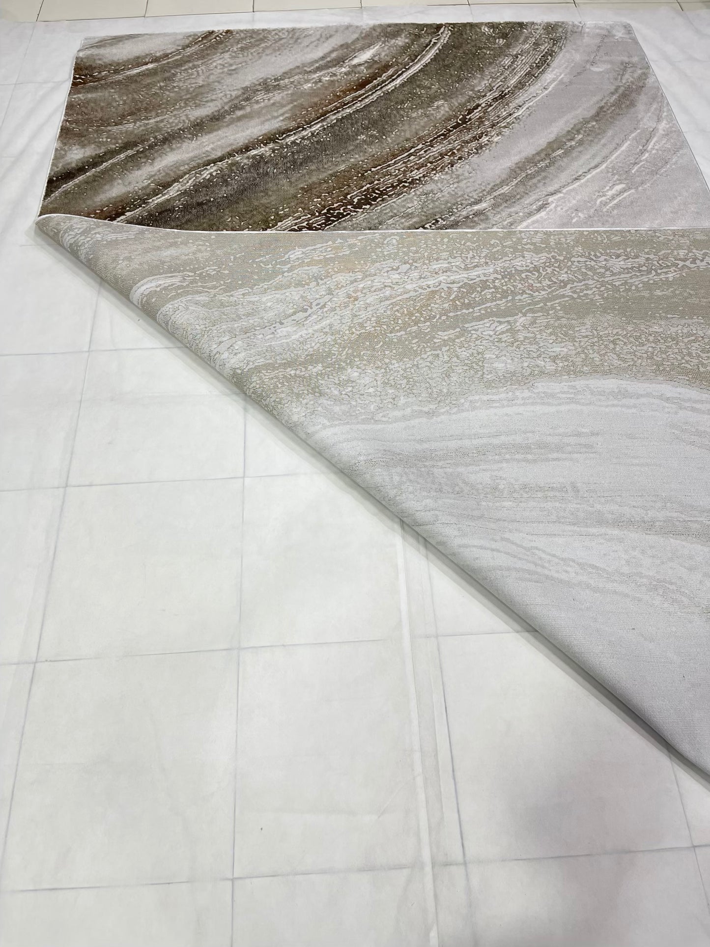 Turkish Top Quality Silk.(Article-1089-Cream ) Size: 6.6 ft width x 9.6 ft length (200cm x 290cm)