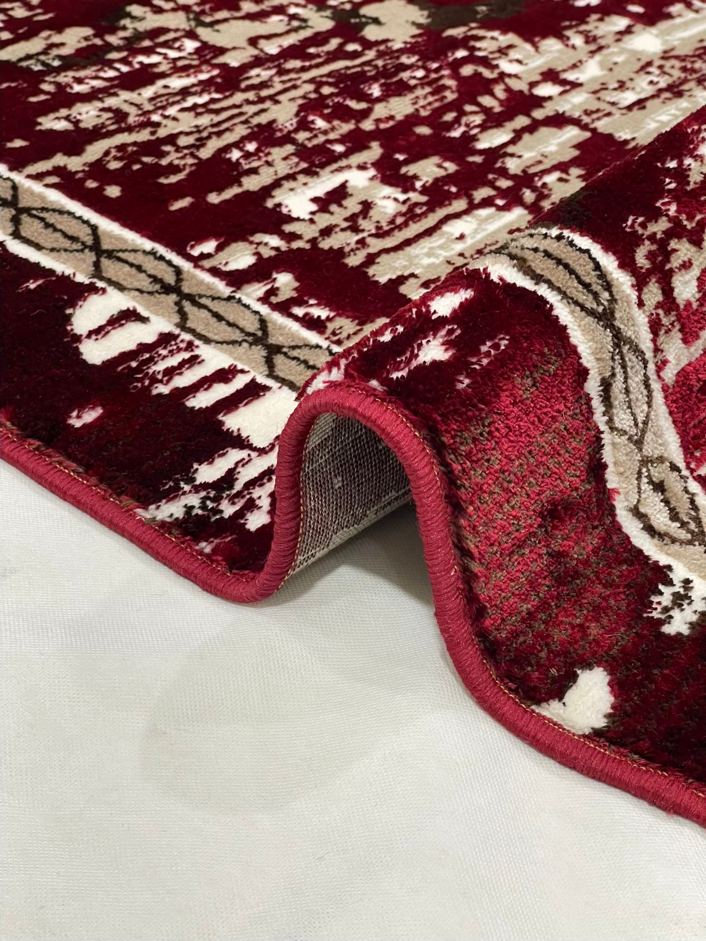Pakistani Silk Woven Rug.(Article-1551-Red) Size : 4 ft width x 5.6 ft length