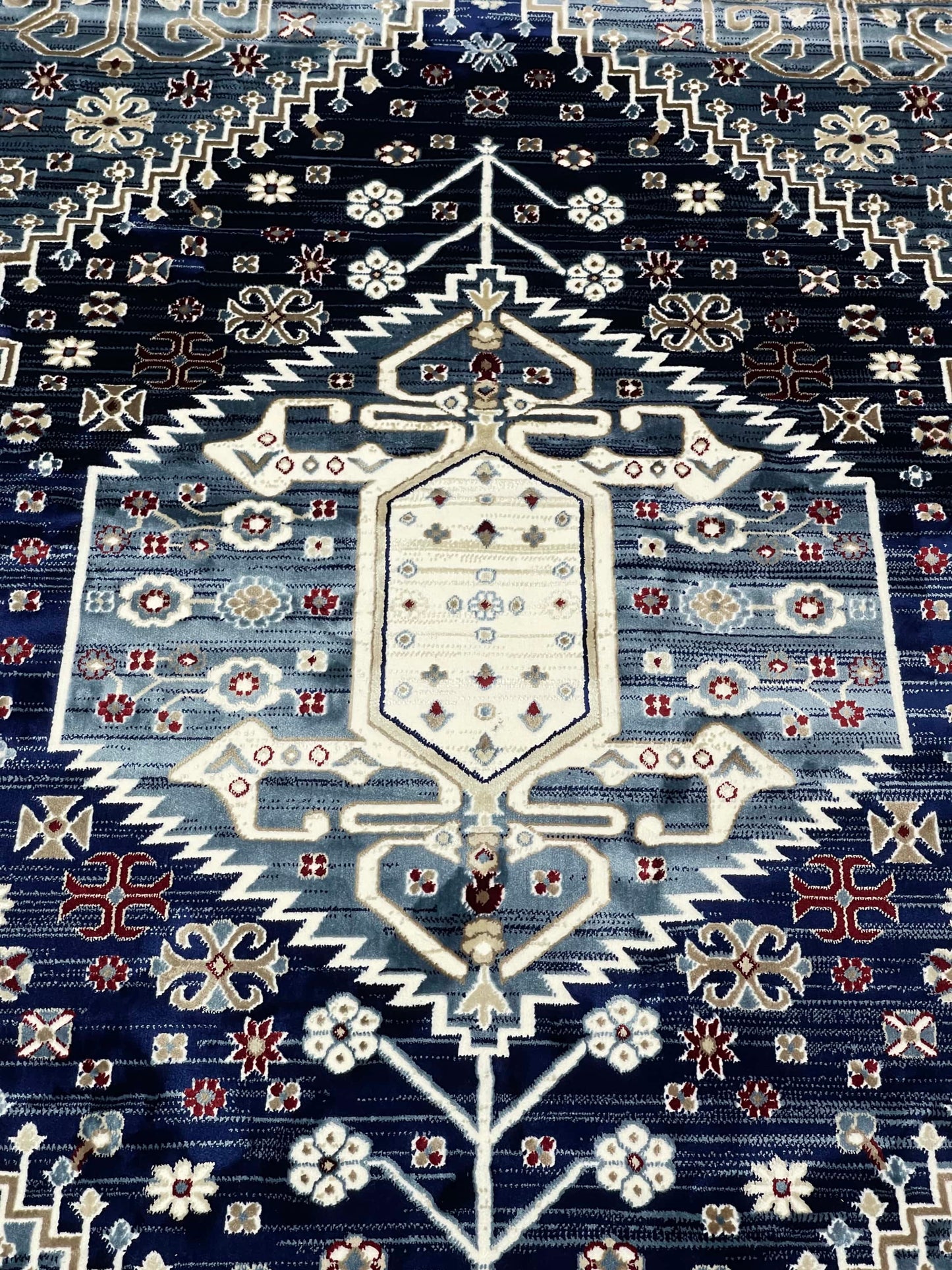 New Turkish Silk (Super Hair)
Size: 6.6 ft width x 9.6 ft length (200cm x 290cm)
Article -406- Grey , Blue