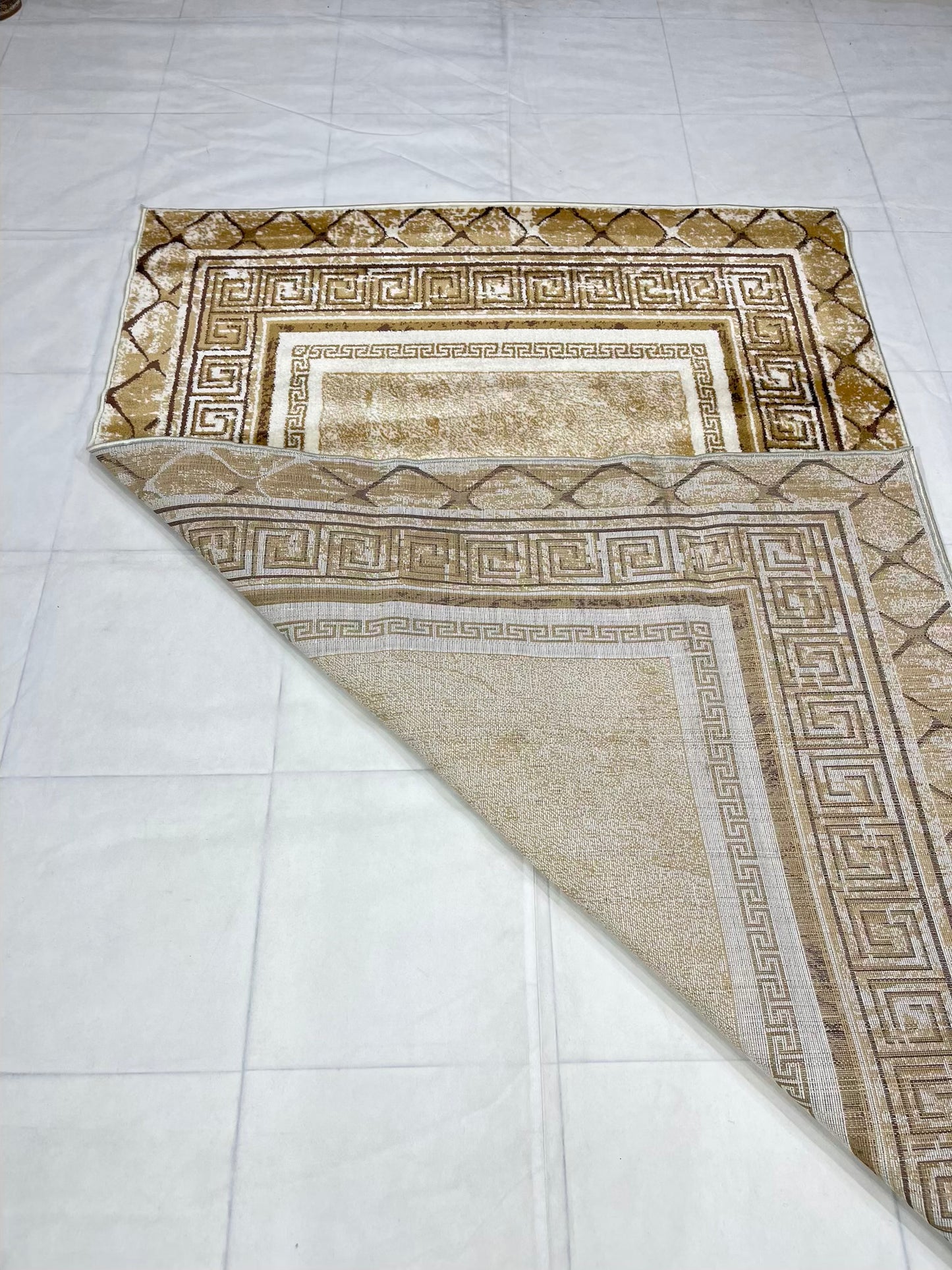 Versace polypropylene Rug,back woven(Article-76-Off white )