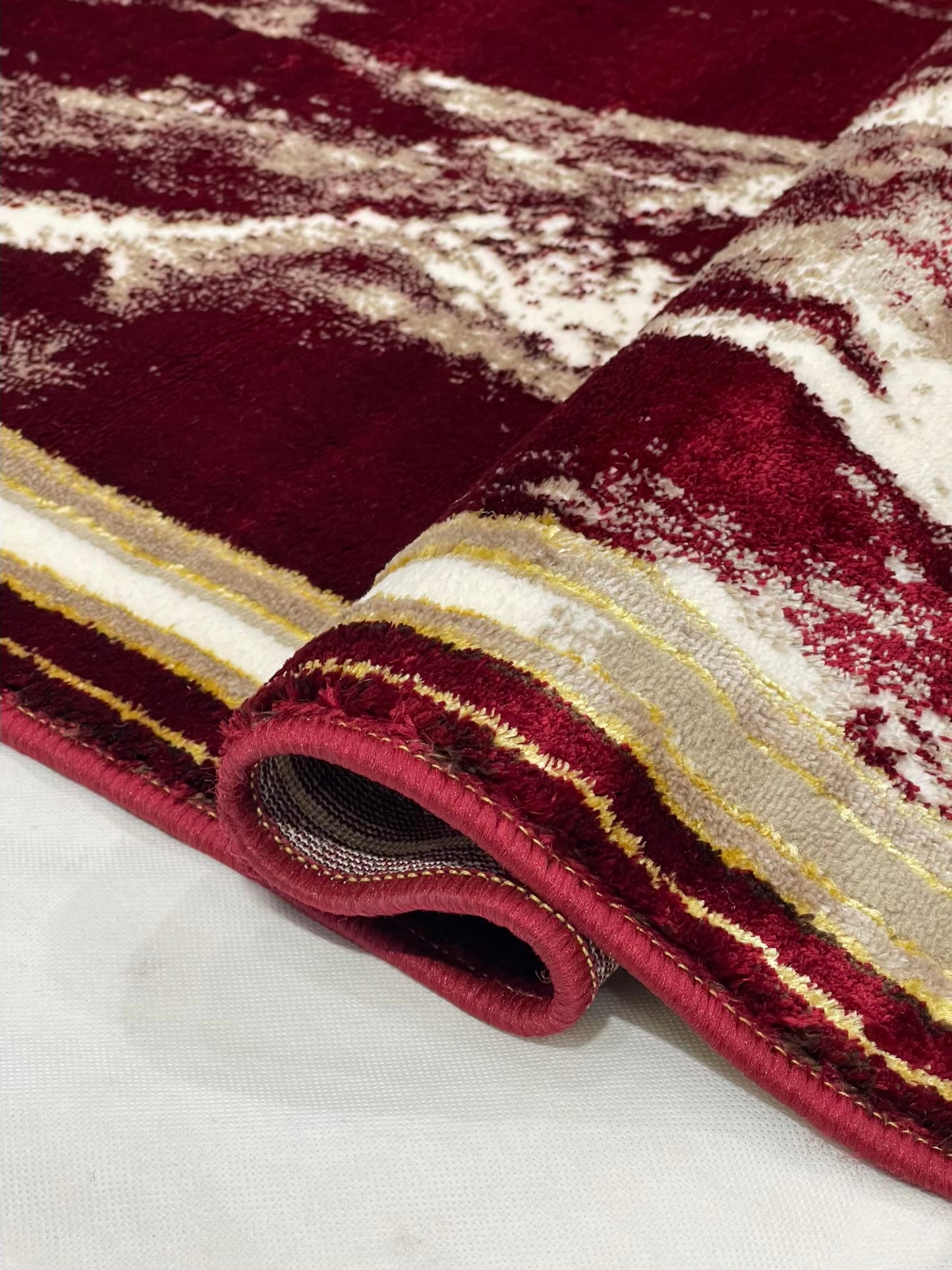Pakistani Silk Woven Rug.(Article-1552-Red) Size : 4 ft width x 5.6 ft length