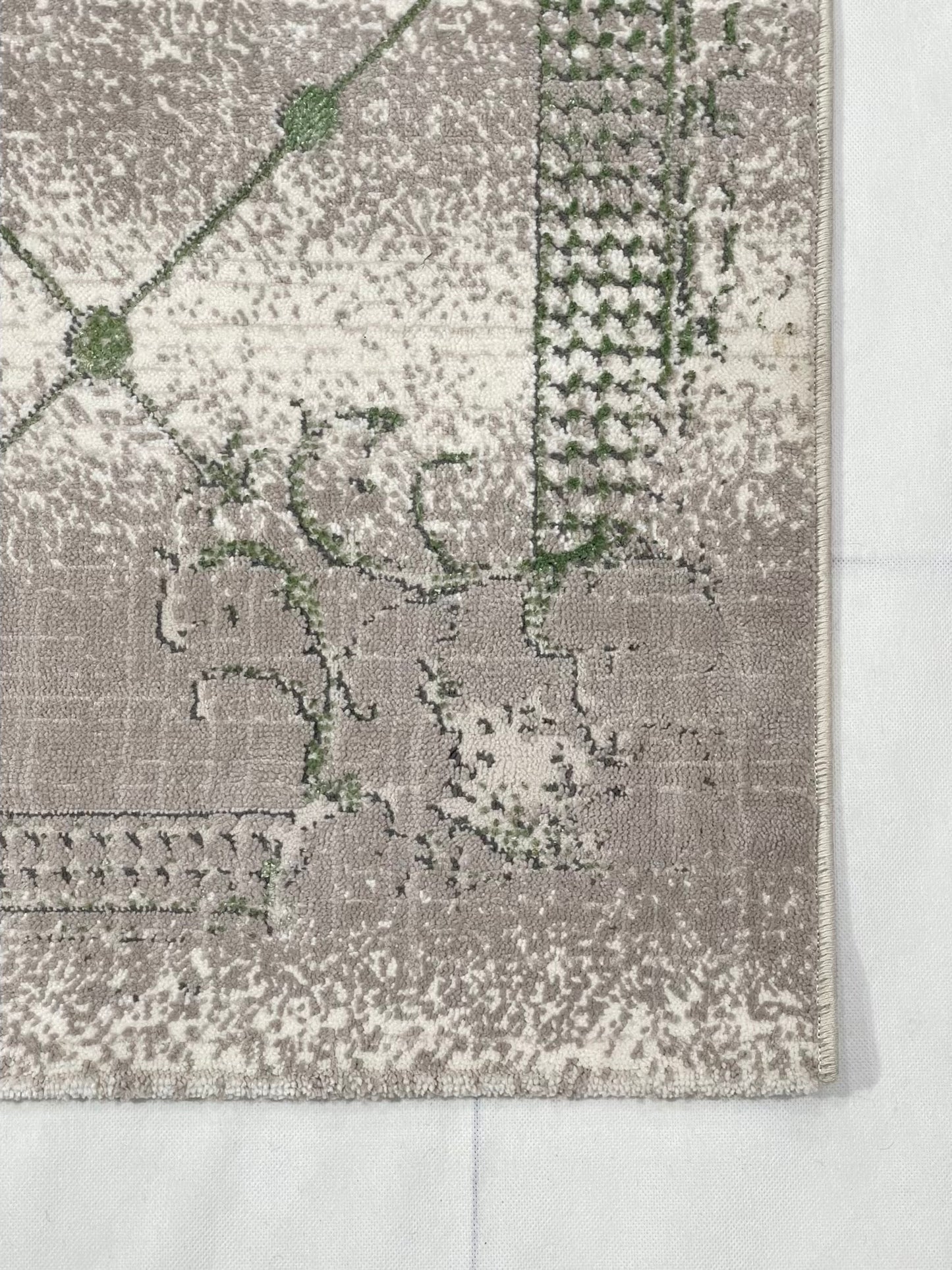 Irani viscose Rug , Woven Back Article-303-Green Size : 3 ft width x 5 ft length (100 cm x 150cm)