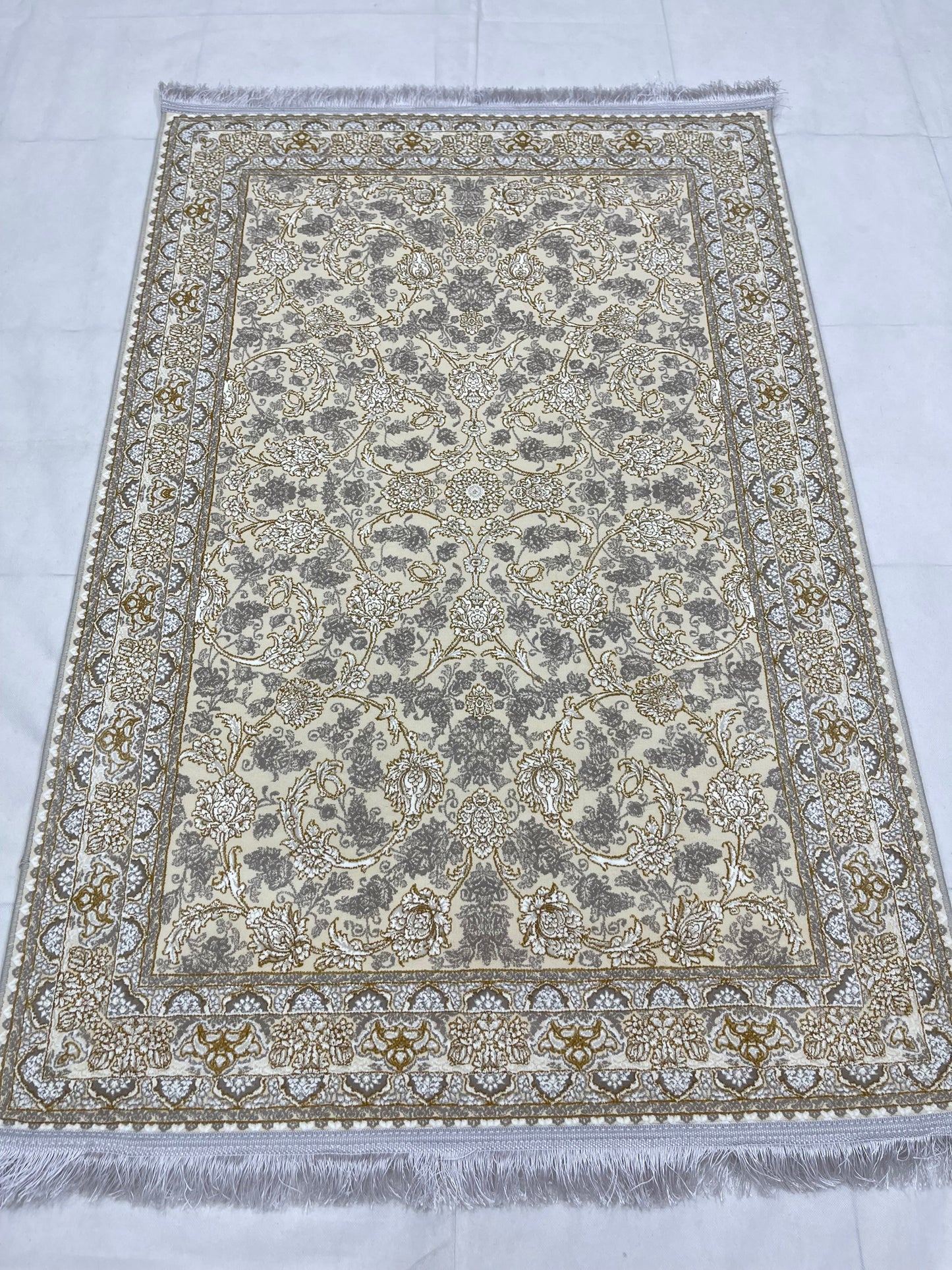 Irani Pure Acrylic 1200 Reeds Article -202-Off white Size : 3 ft width x 5 ft length (100cm x 150cm)