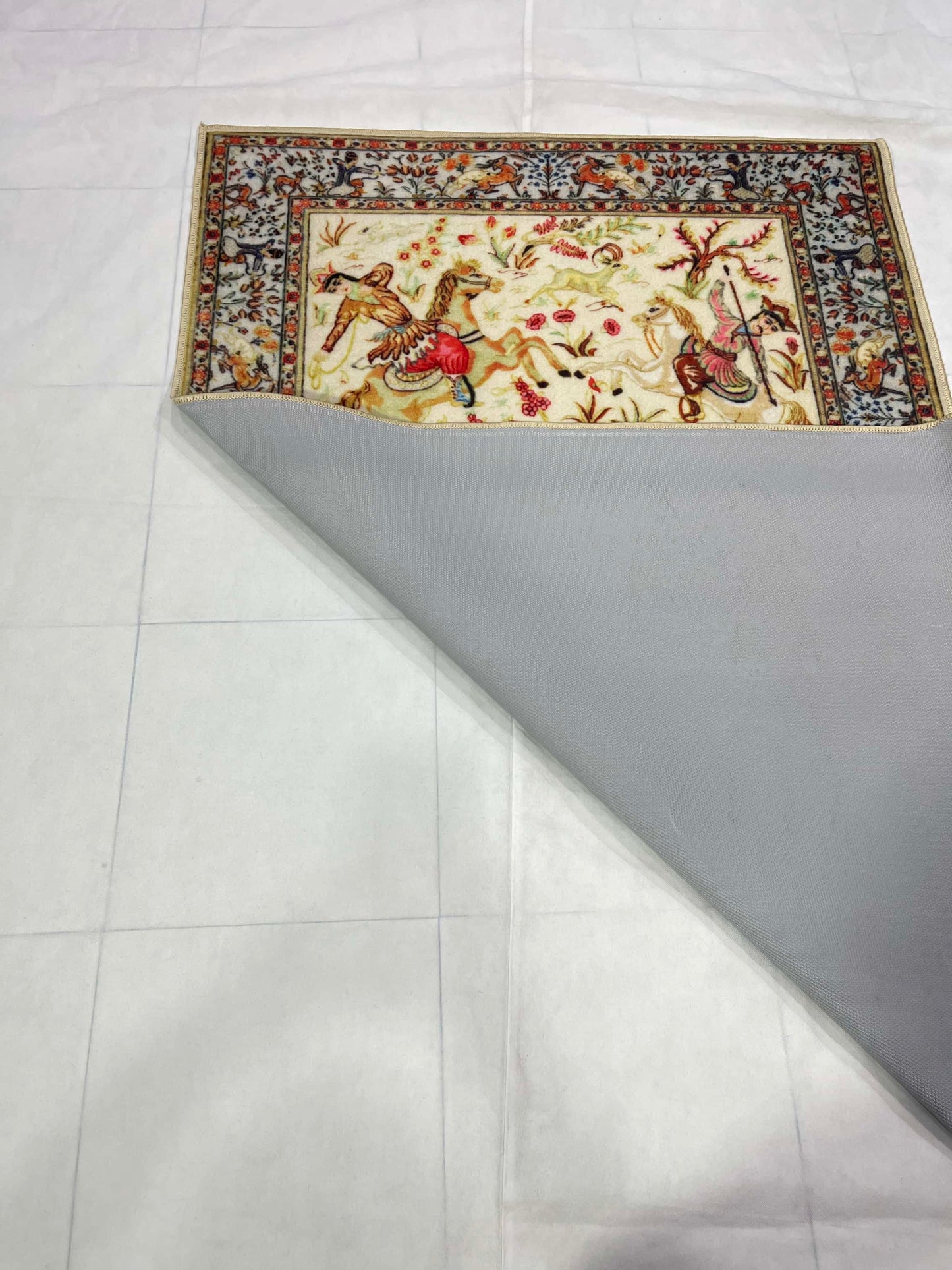 TPR Non Woven Rug. Article-06-Cream , Multi