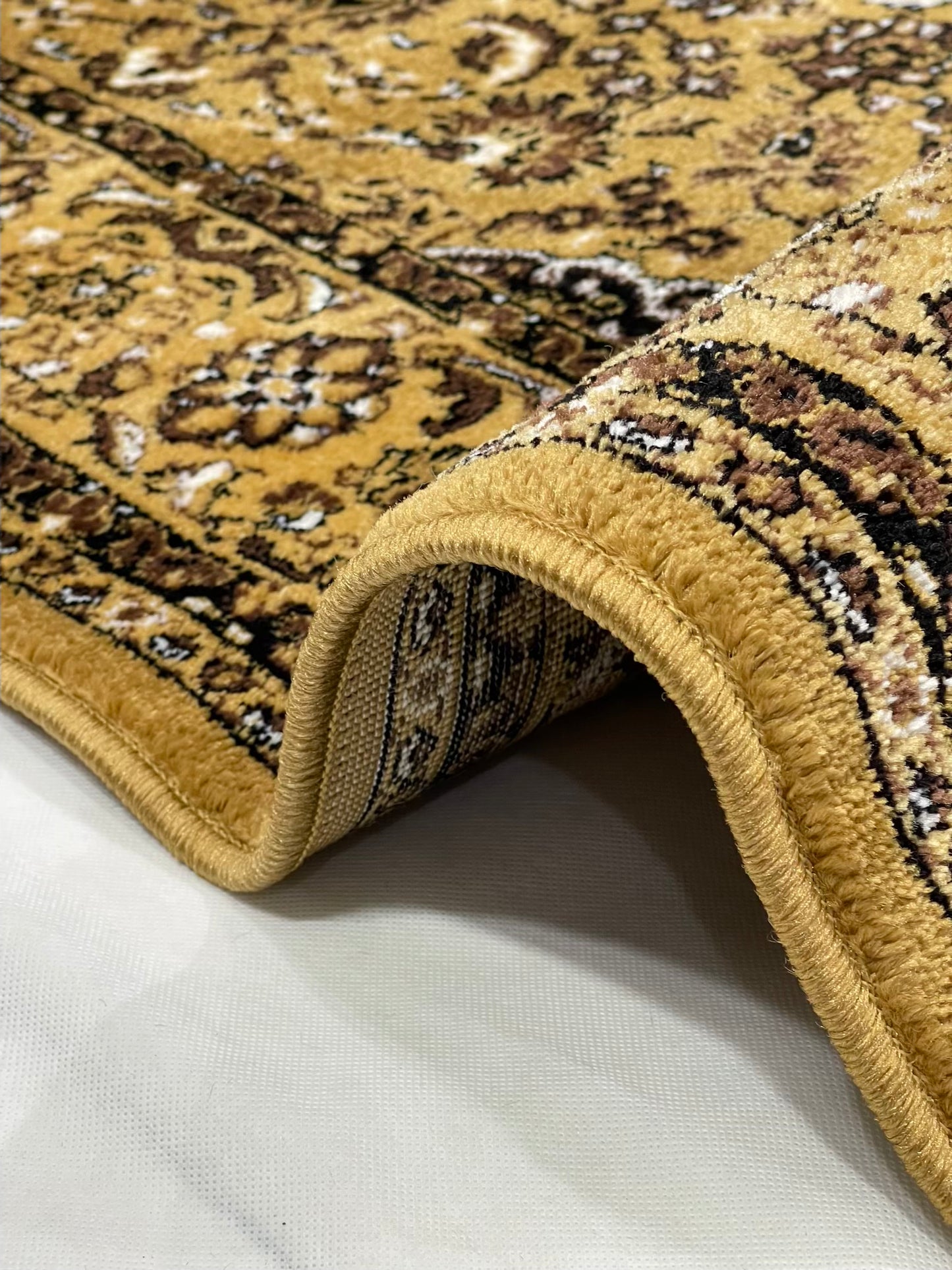 Persian polypropylene Rug,back woven(Article-01-Gold)
Size : 5ft width x 7.3ft length (150cm x 220cm)