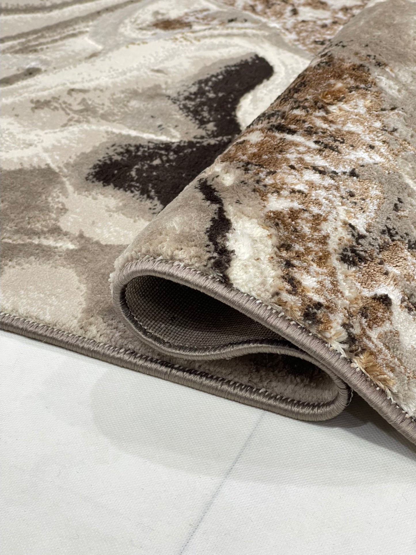 Turkish Top Quality Silk.(Article-1076-Brown) Size: 3 ft width x 5 ft length ( 100cm x 150cm)