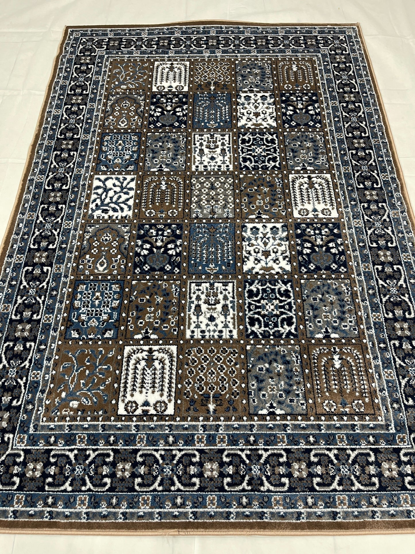 Persian Polypropylene Rug,back woven(Article-26-Mink) Size : 5ft width x 7.3ft length (150cm x 220cm)