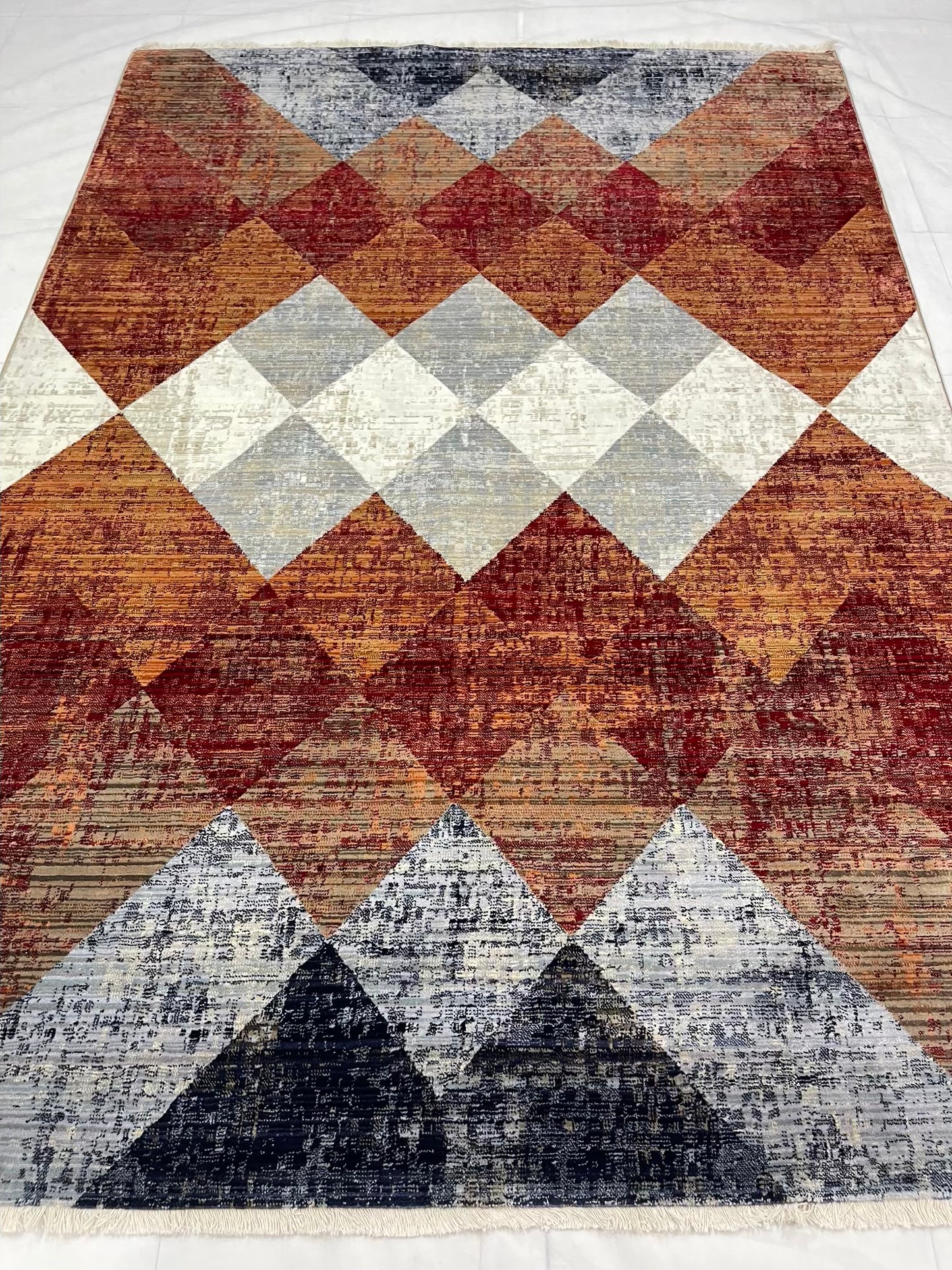 Turkish Polypropylene Silk.(Article-1671-Rust ,Multi )
Size : 5ft width x 7.3ft length (160 cm x 225cm)
