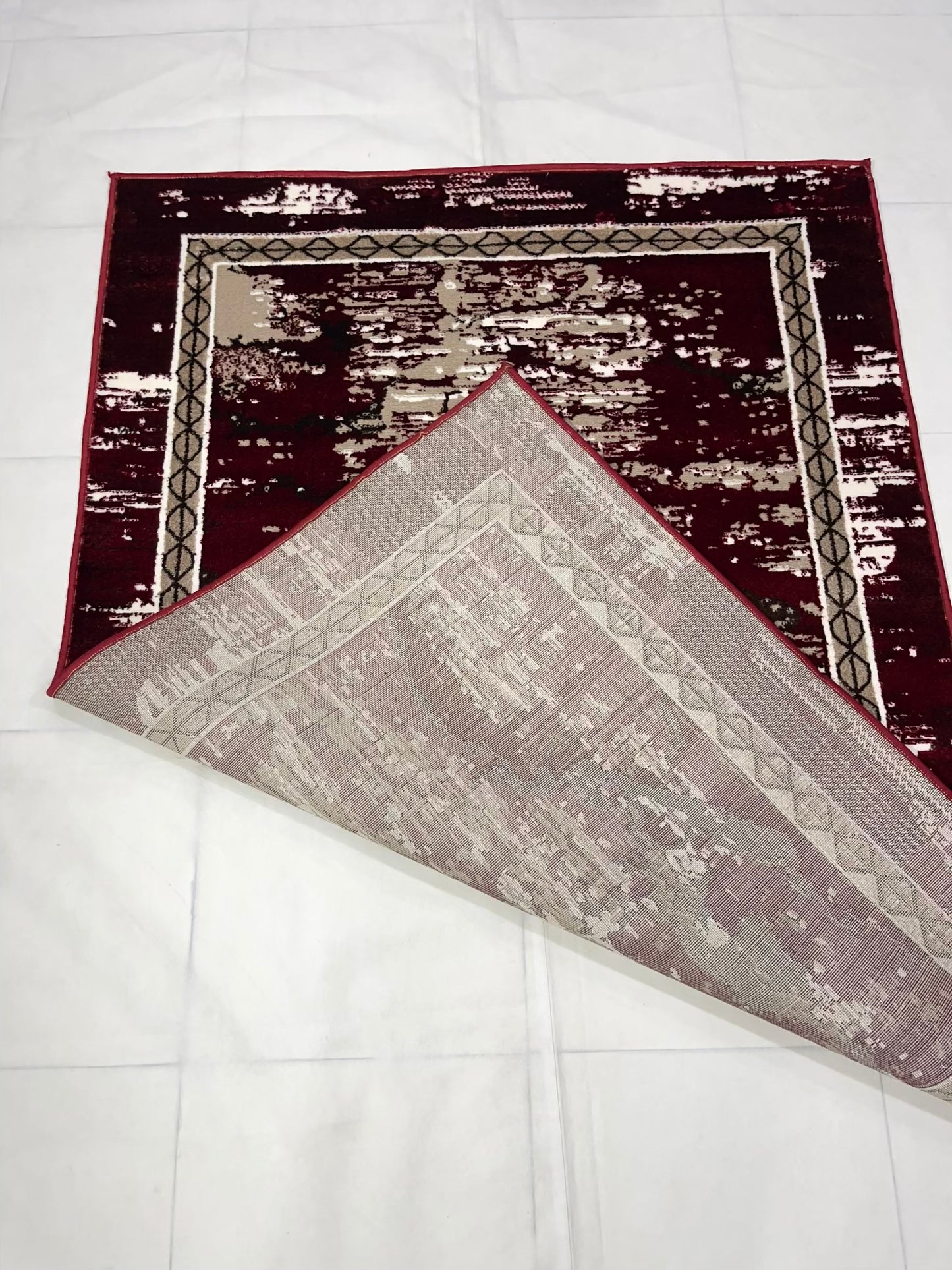 Pakistani Silk Woven Rug.(Article-1551-Red) Size : 4 ft width x 5.6 ft length