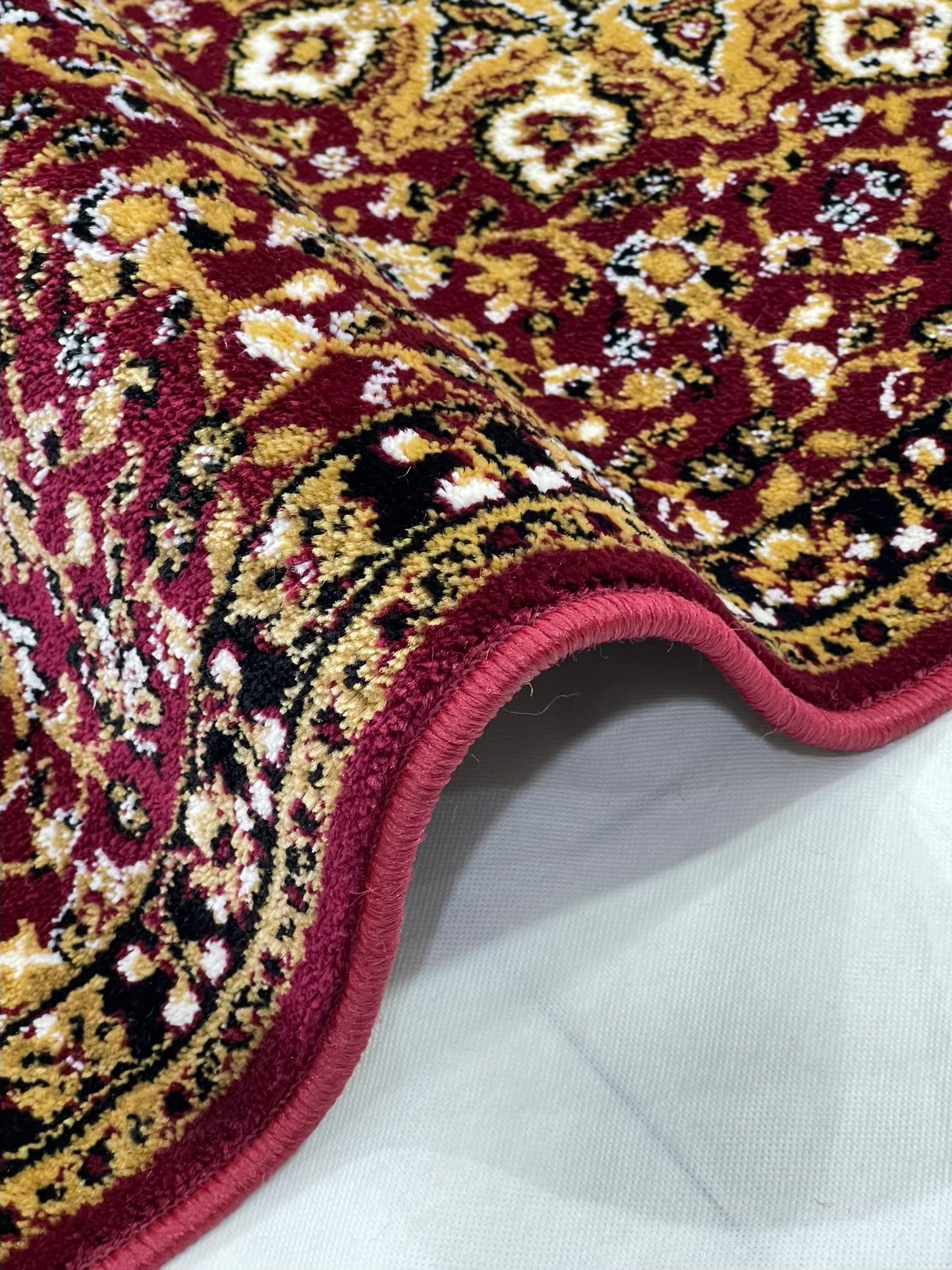 Red Persian Polypropylene Woven Runner. Size : 2.6 ft width x 6.6 ft length