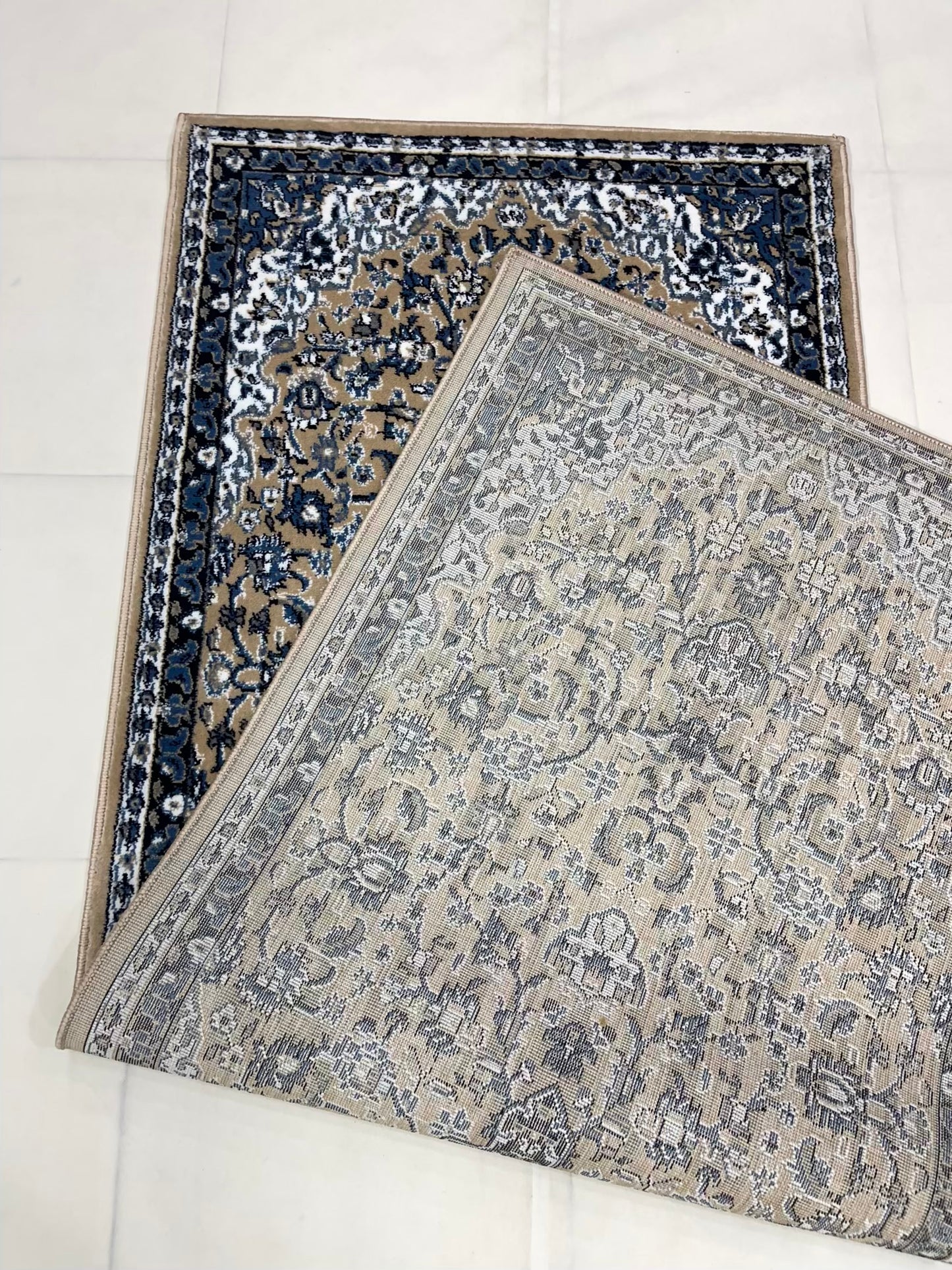 Mink Persian Polypropylene Woven Runner. Size : 2.6 ft width x 6.6 ft length