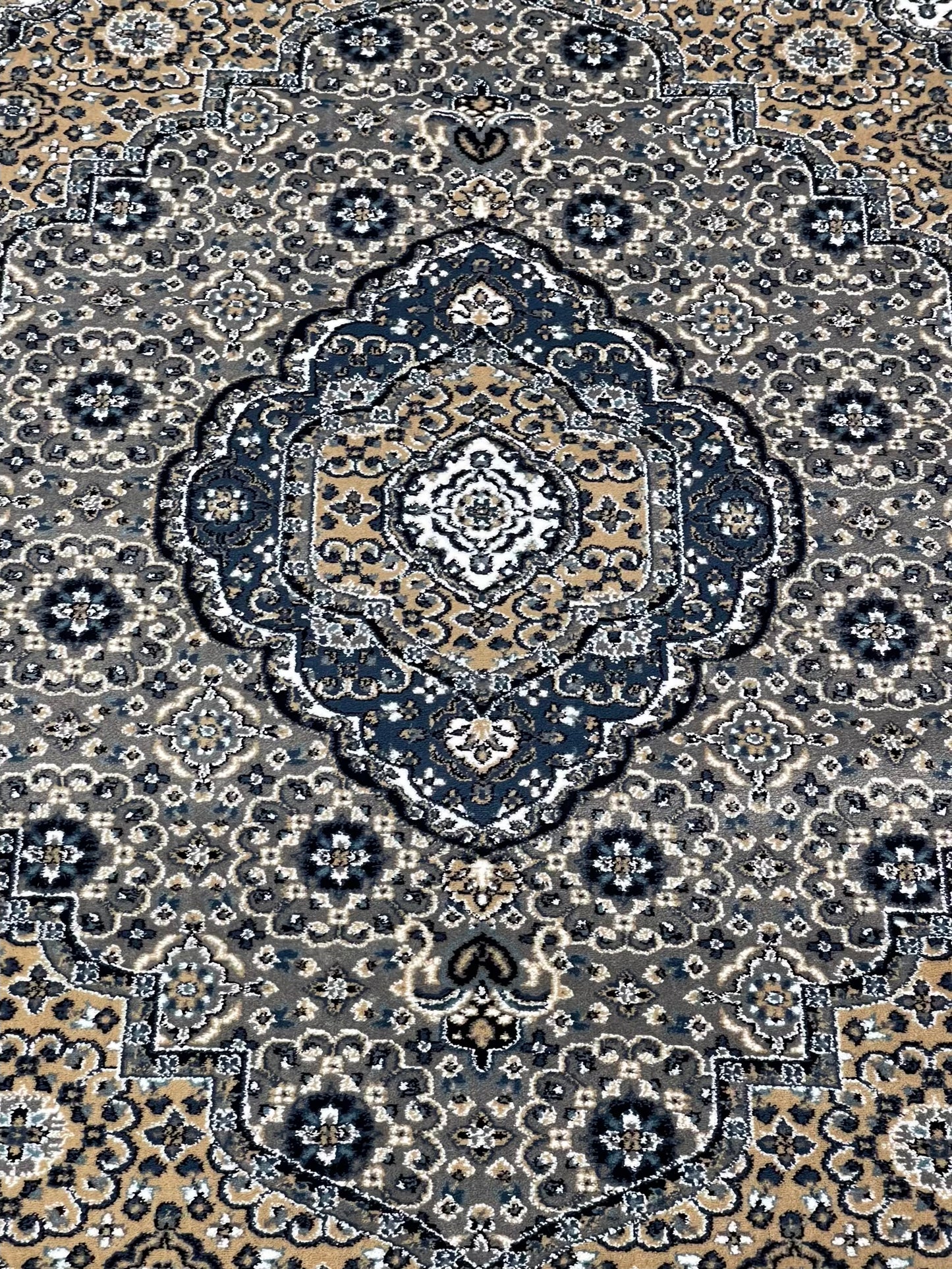 Persian polypropylene Rug,back woven(Article-99-Grey)
Size : 6.6 ft width x 9.6 ft length (200cm x 290cm)