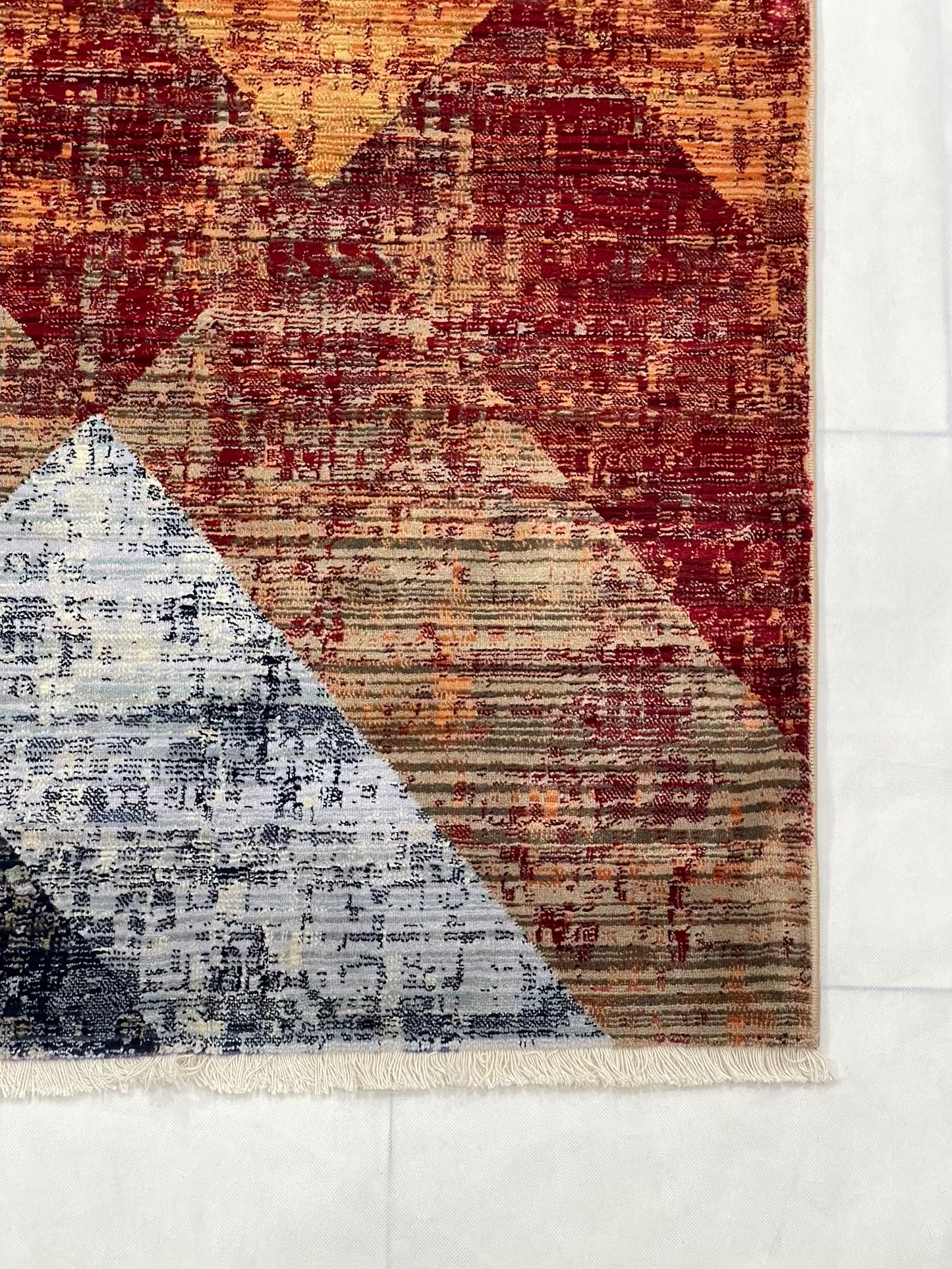 Turkish Polypropylene Silk.(Article-1671-Rust ,Multi )
Size : 5ft width x 7.3ft length (160 cm x 225cm)